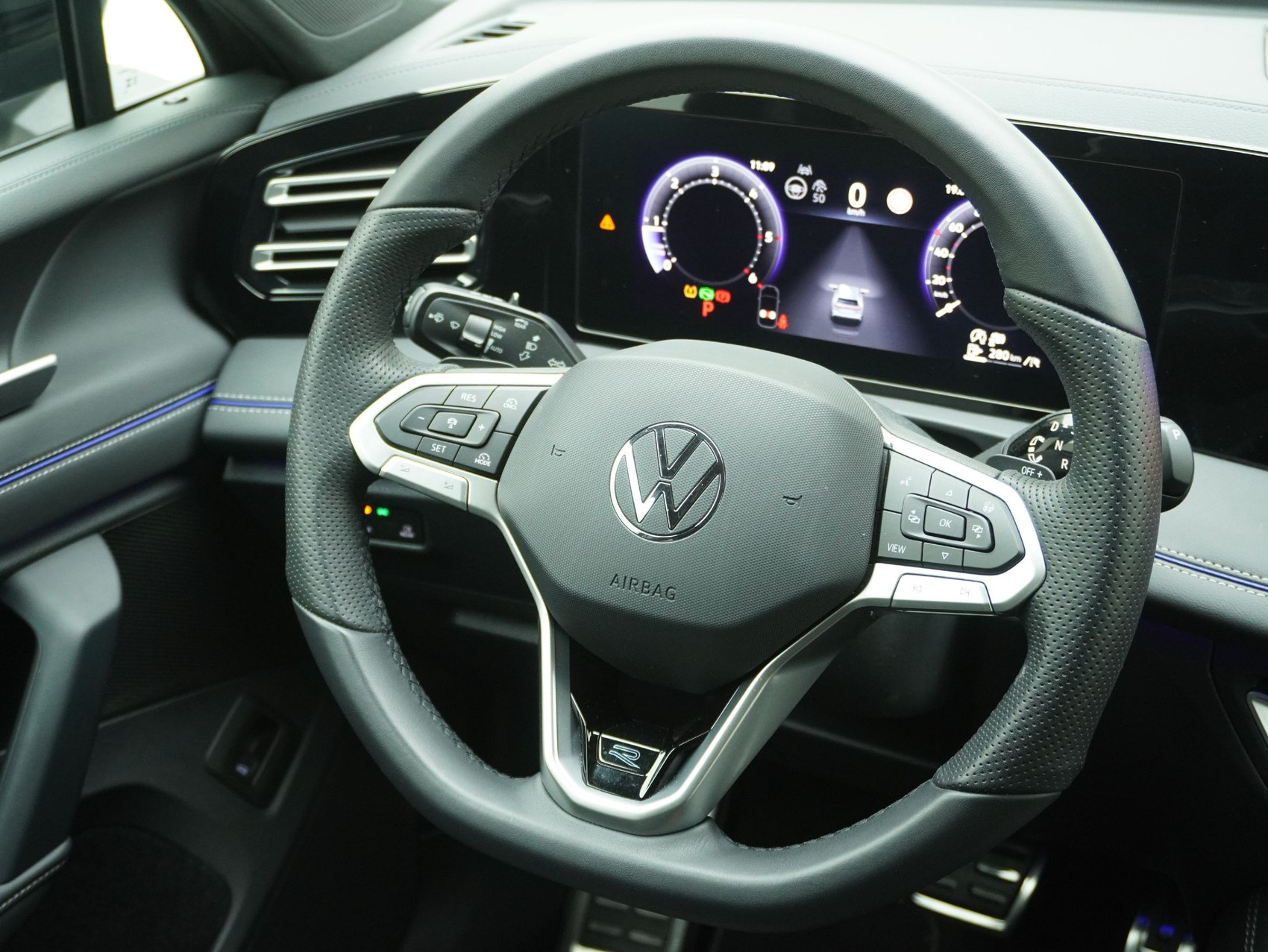 VW Tiguan 2.0 TDI DSG R-Line Black Style 4Motion (2025)