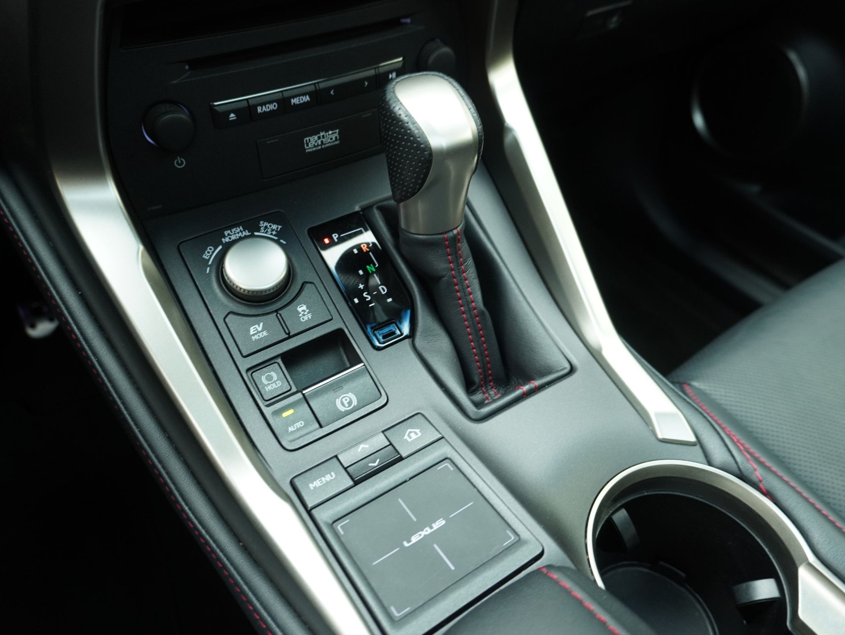 LEXUS NX 300h F-Sport