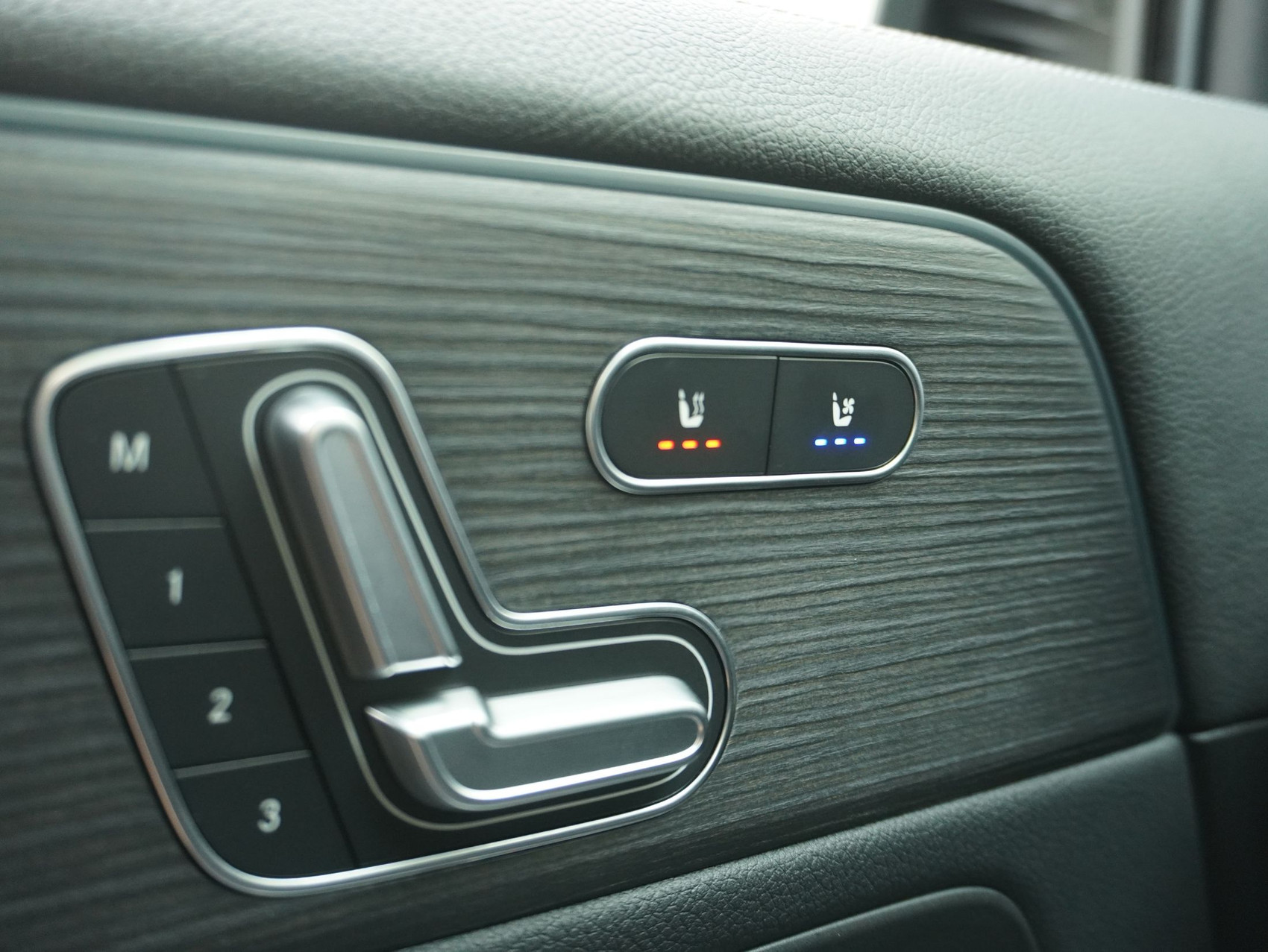 MERCEDES-BENZ GLA-Klasse GLA 45 S AMG 4matic+