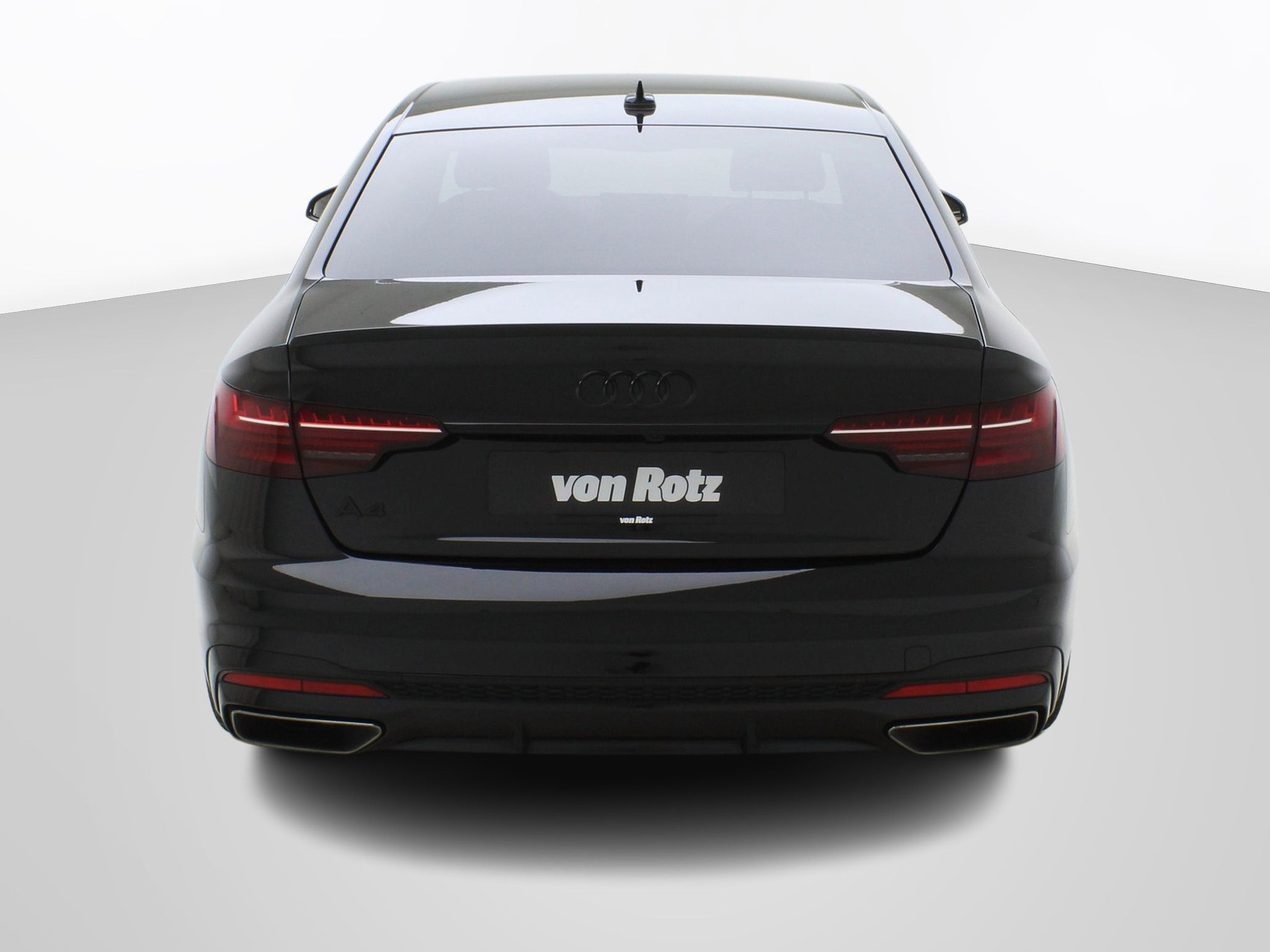 AUDI A4 40 TFSI S Line S-Tronic