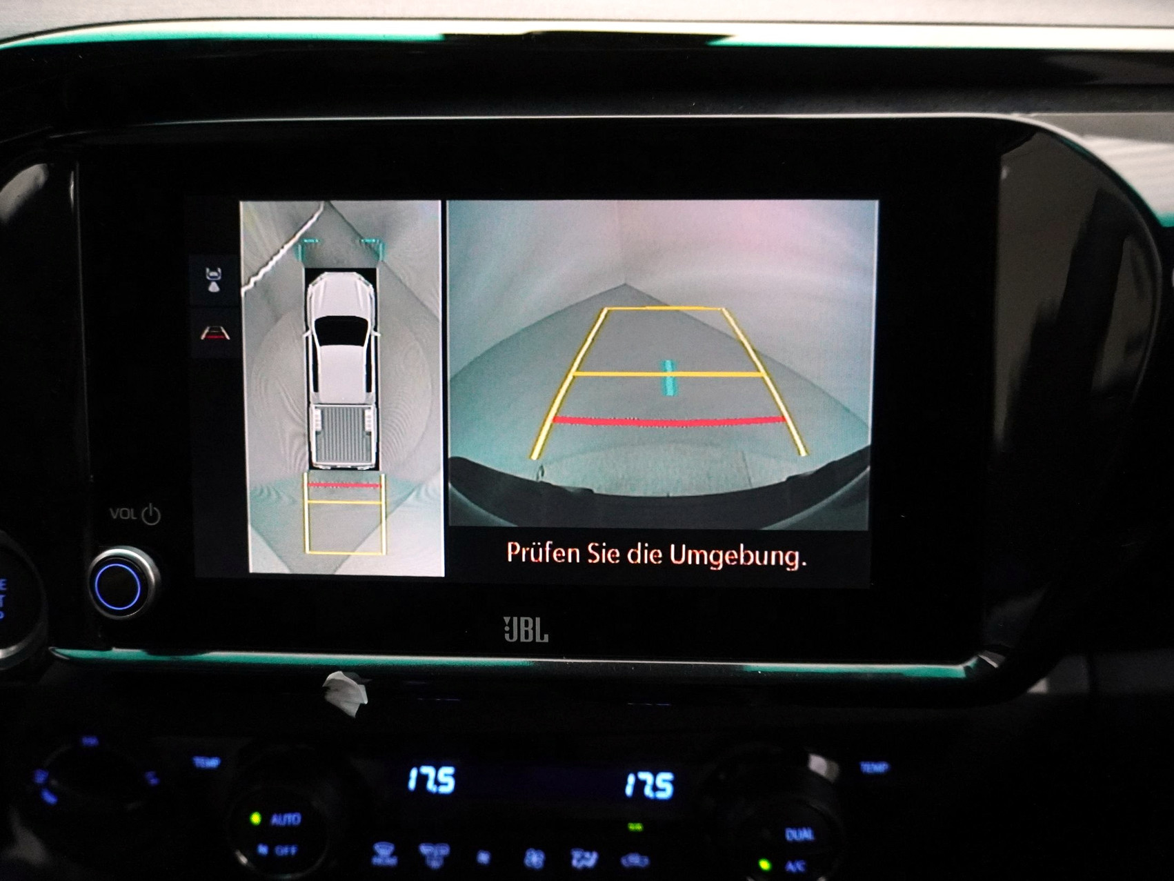 TOYOTA Hilux Double Cab.-Pick-up 2.8 D-4D MHEV 204 Invincible