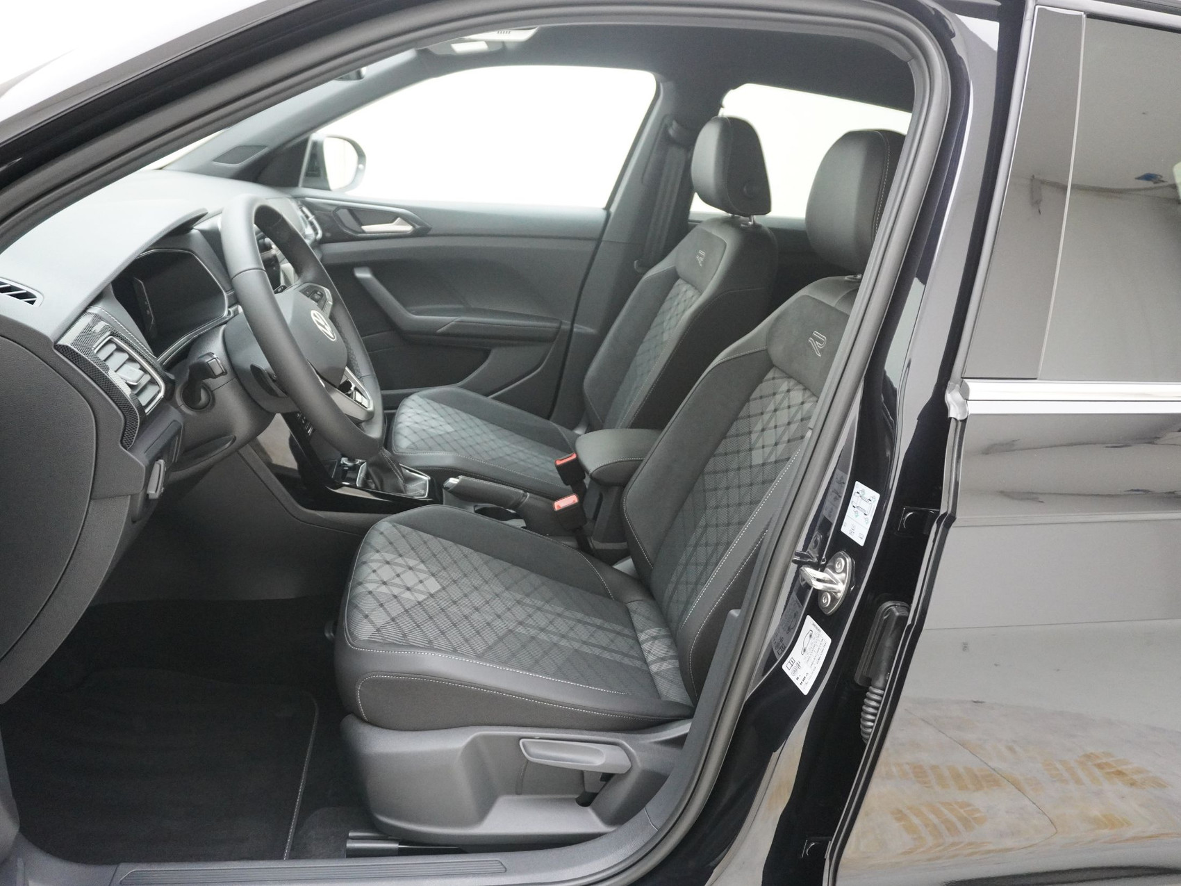 VW T-Cross 1.5 TSI R-Line DSG