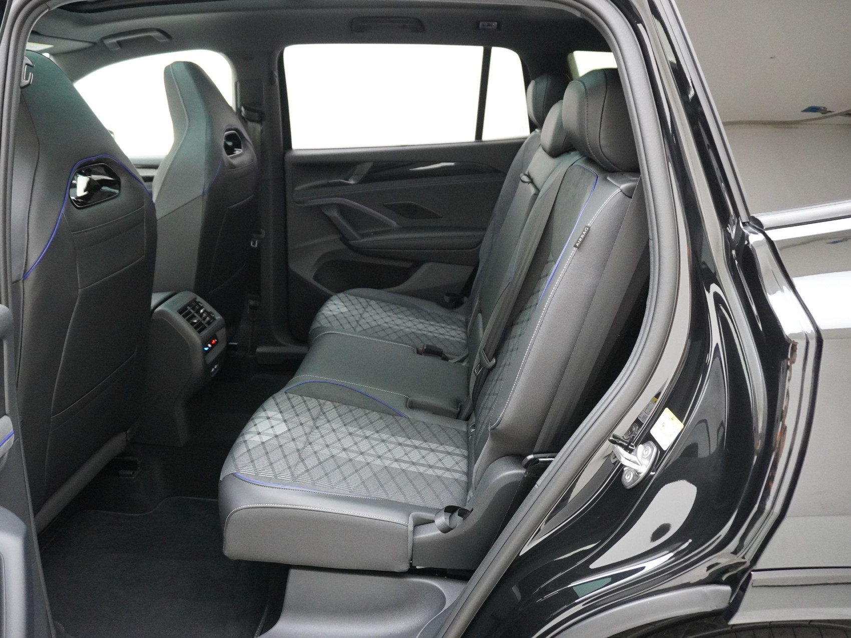 VW Tayron 2.0 TDI R-Line DSG 4motion