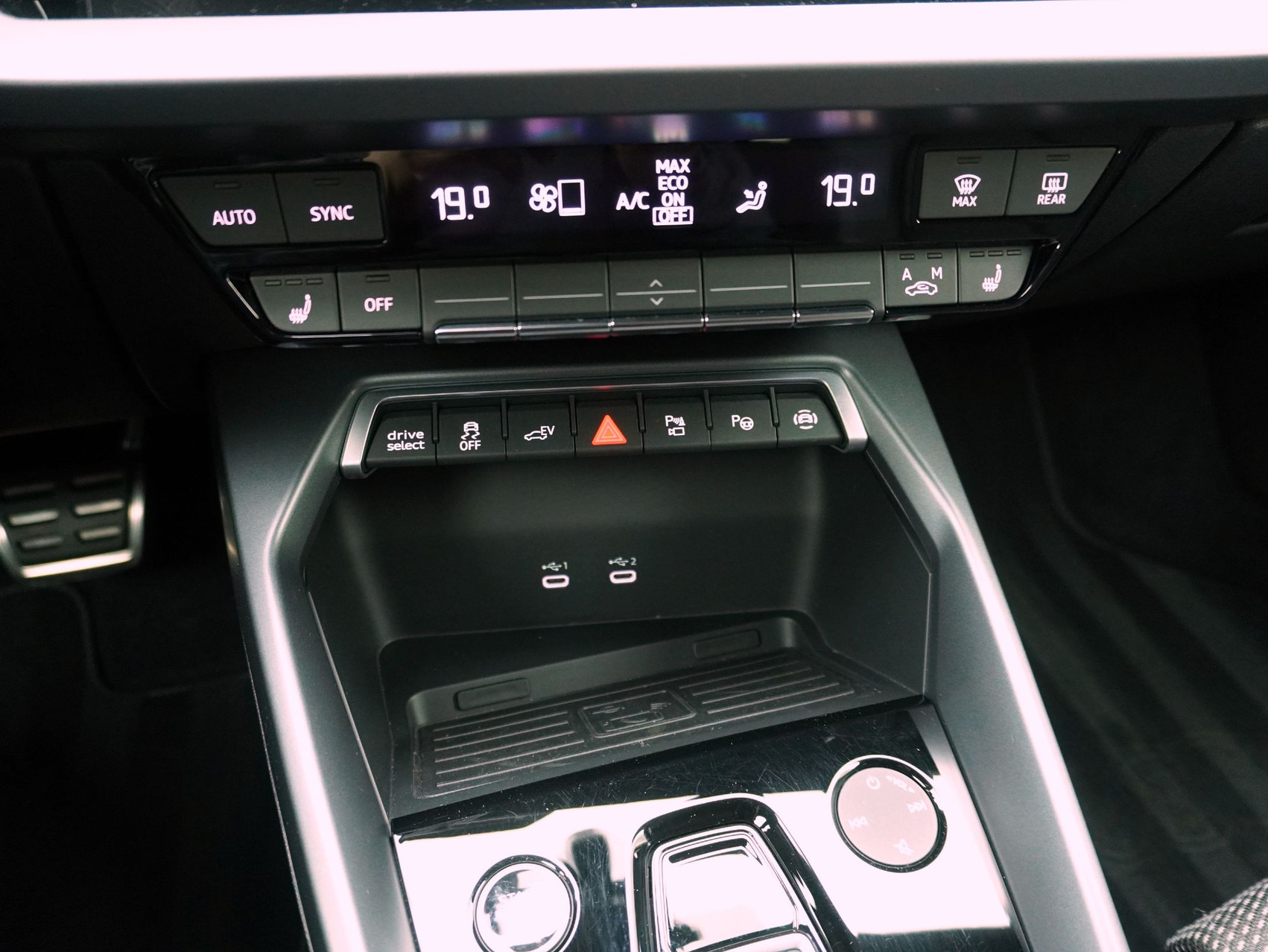 AUDI A3 Sportback 40 TFSI e S line S-Tronic **Audi Werksgarantie bis 06/2030**