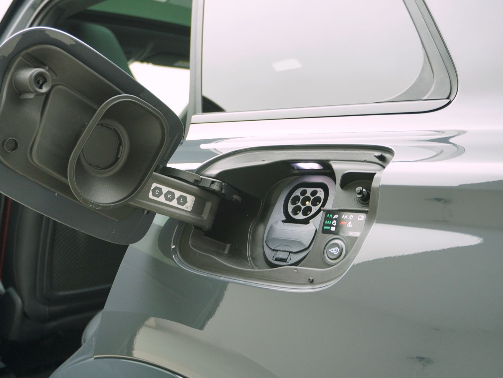 AUDI SQ6 e-tron quattro **Audi Werksgarantie bis 05/2030**