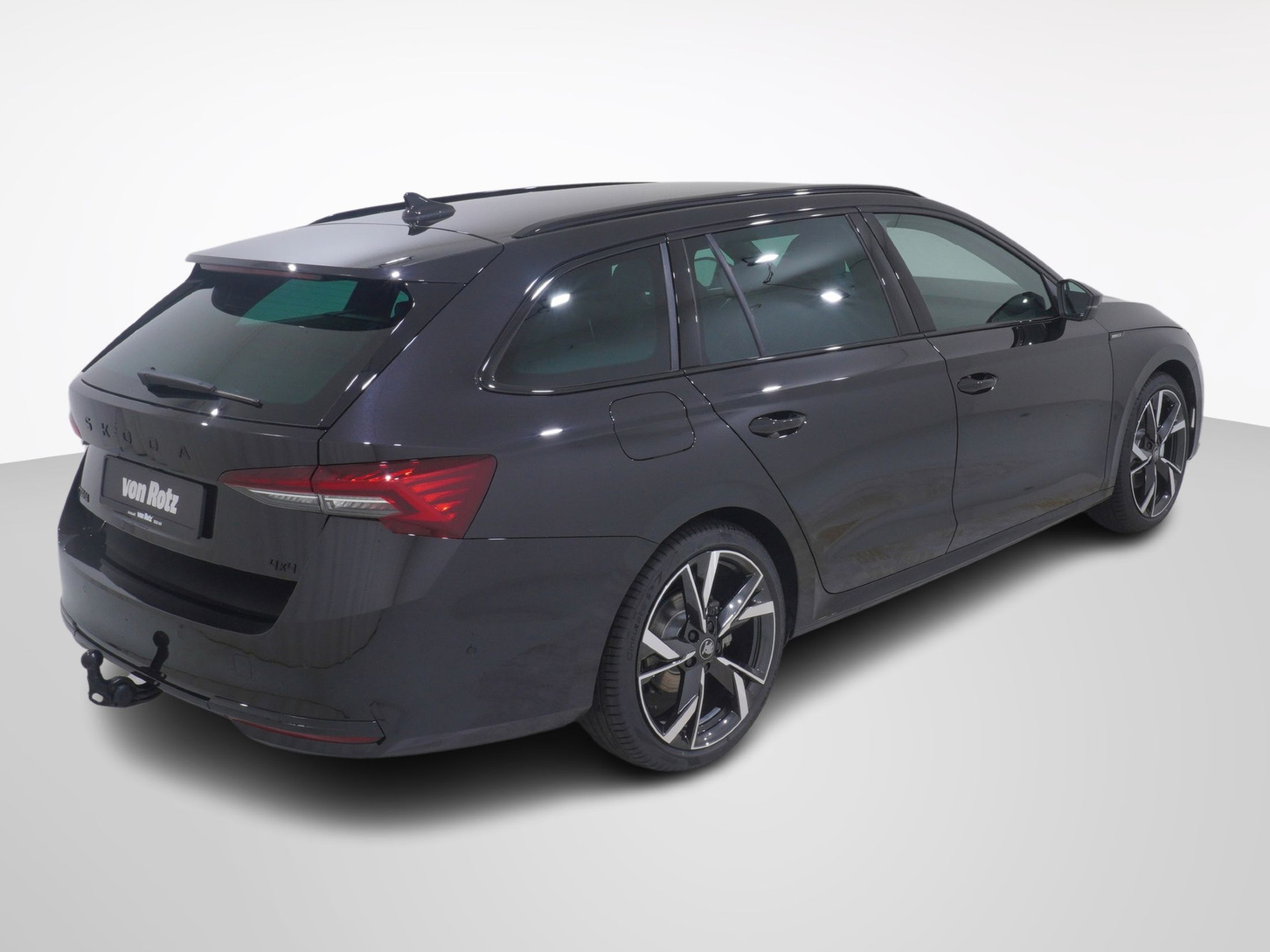 SKODA Octavia 2.0 TSI SportLine 4×4 DSG