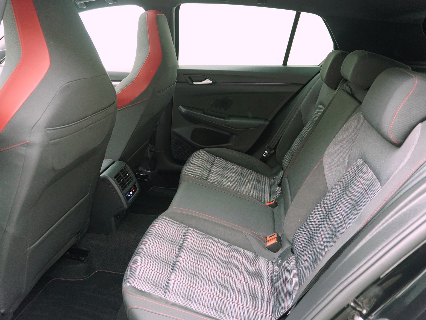 VW Golf 8.5 2.0 TSI DSG GTI Black Style (2025)