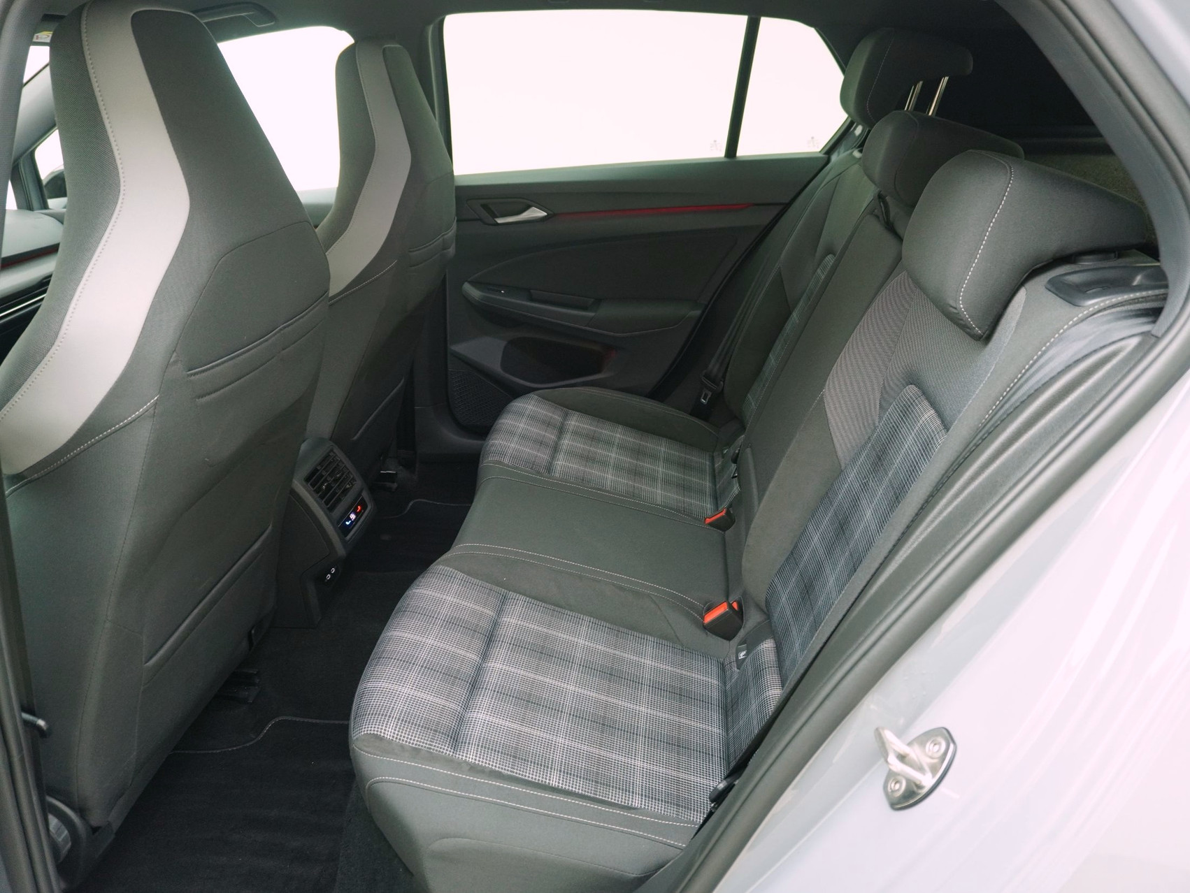 VW Golf 8 2.0 TDI DSG GTD Black Style