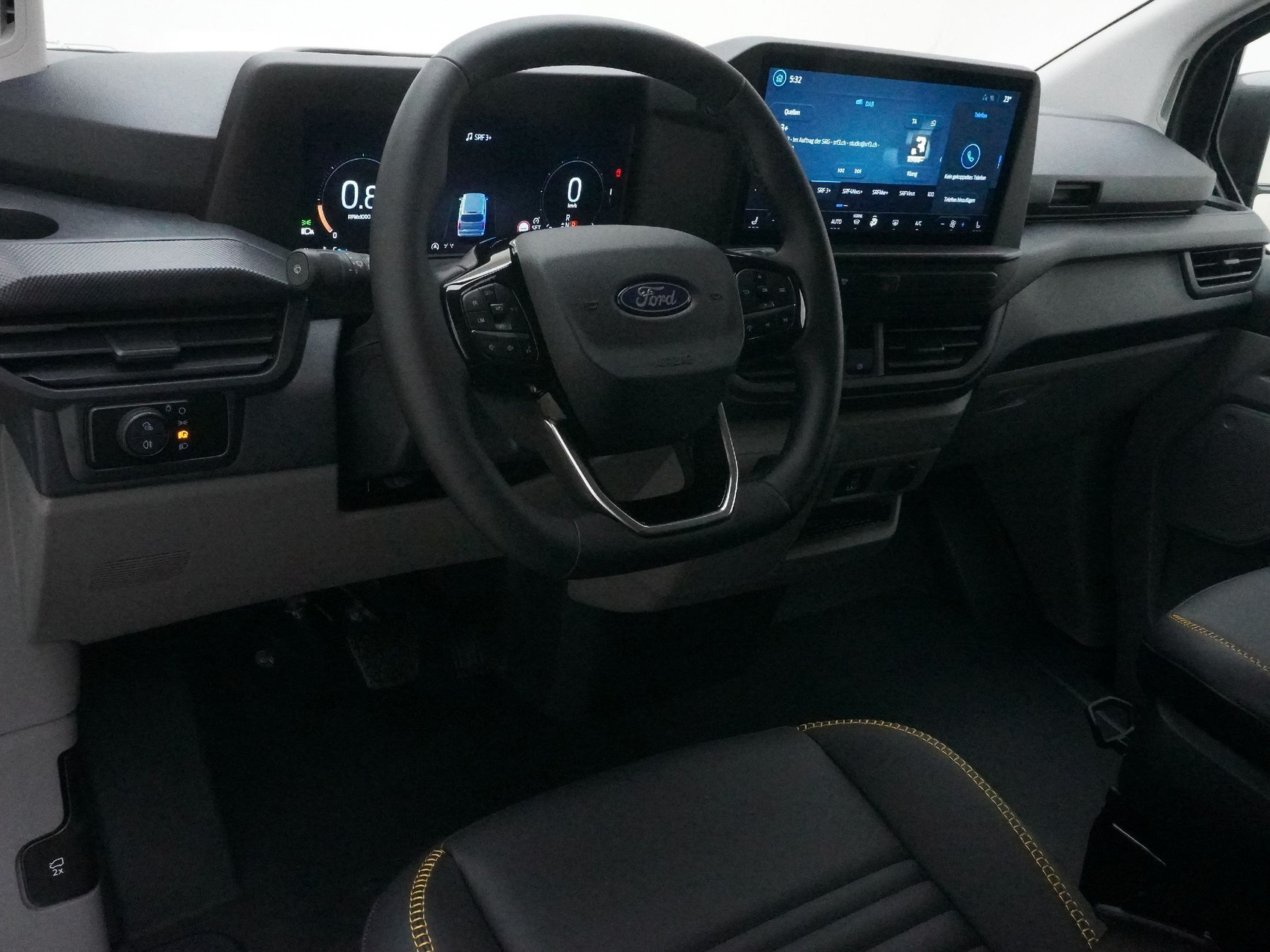 FORD Transit Custom 320 L1 2.0 TDCI 4×4 Trail