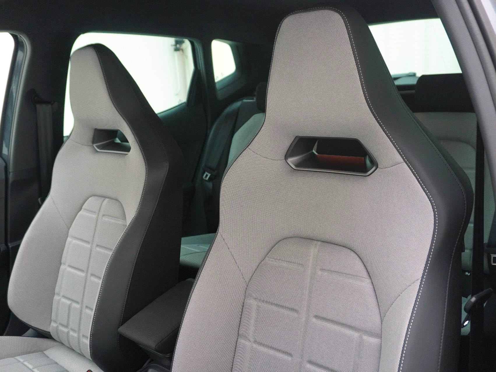 SEAT Arona 1.5 TSI FR DSG