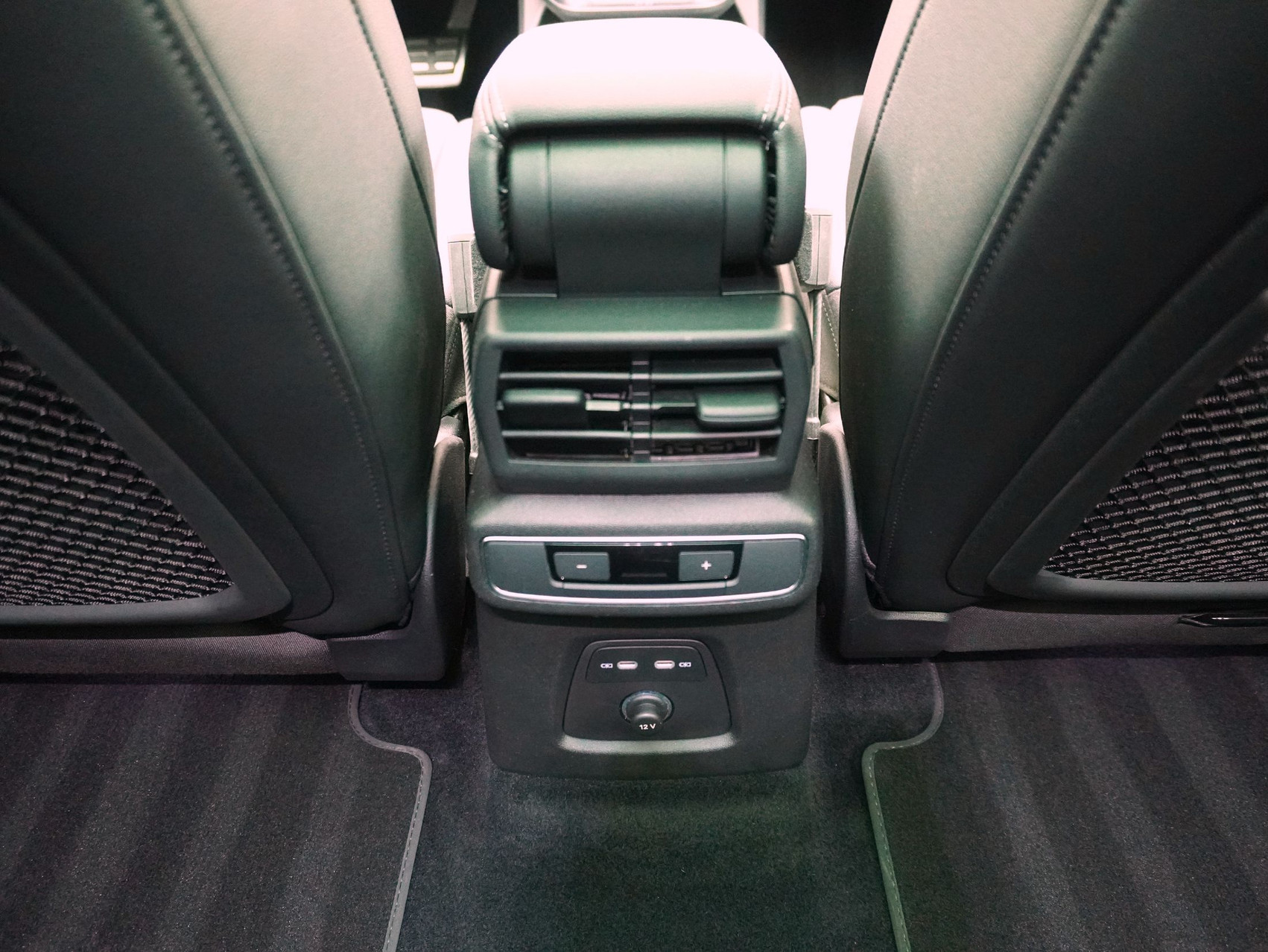 AUDI Q4 e-tron Sportback 50 S line quattro