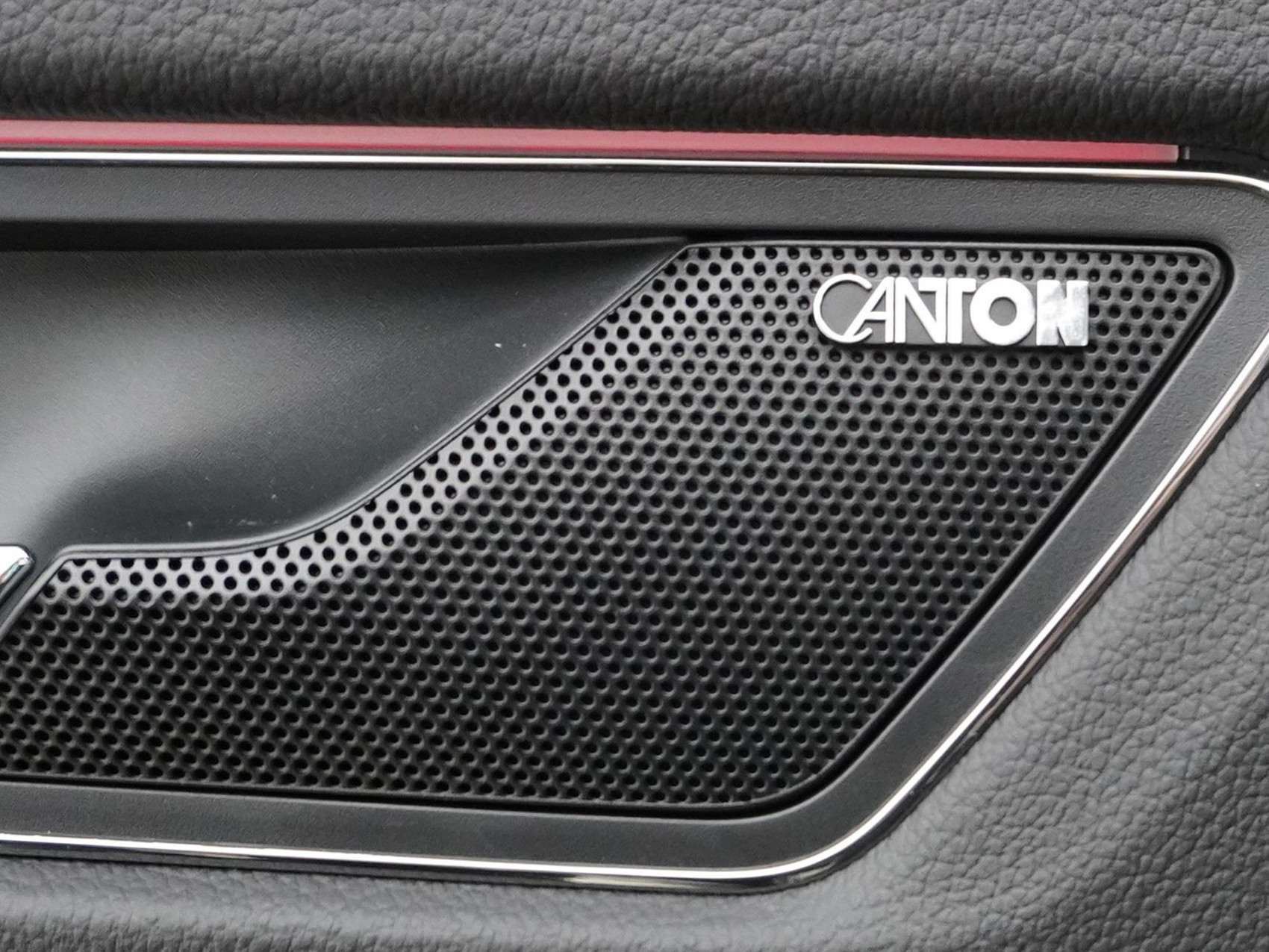 SKODA Karoq 2.0 TSI SportLine DSG 4×4