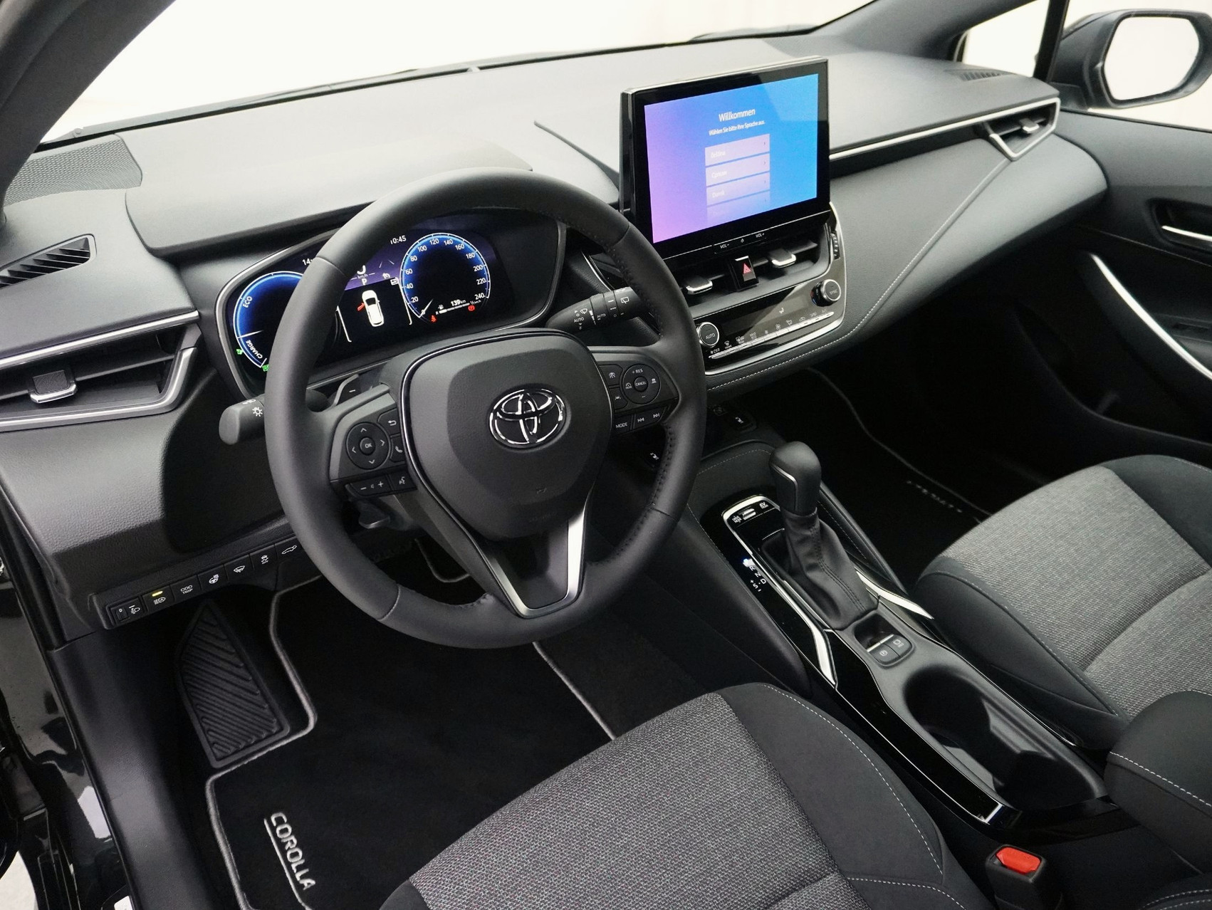 TOYOTA Corolla Touring Sports 2.0 HSD Trend