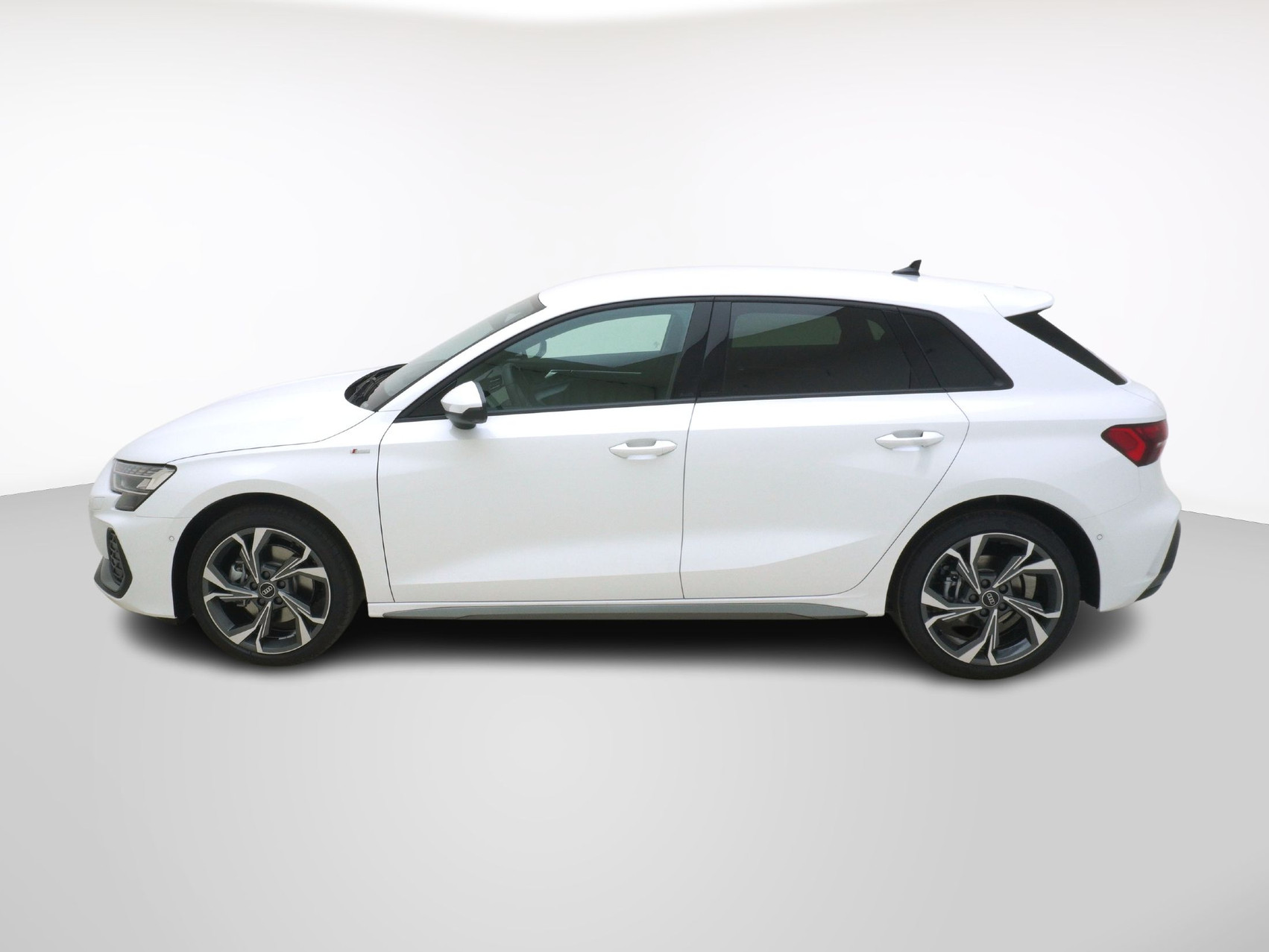 AUDI A3 Sportback 2.0 40 TFSI S Line quattro S-Tronic