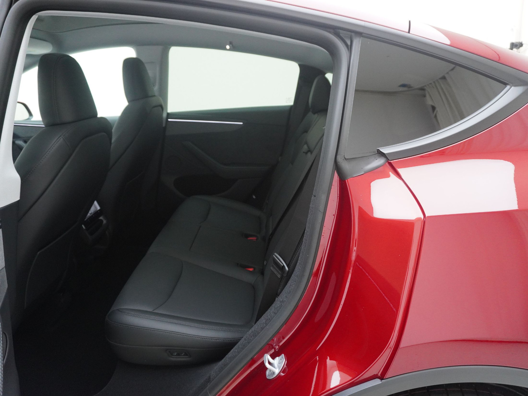 TESLA Model Y Premium AWD