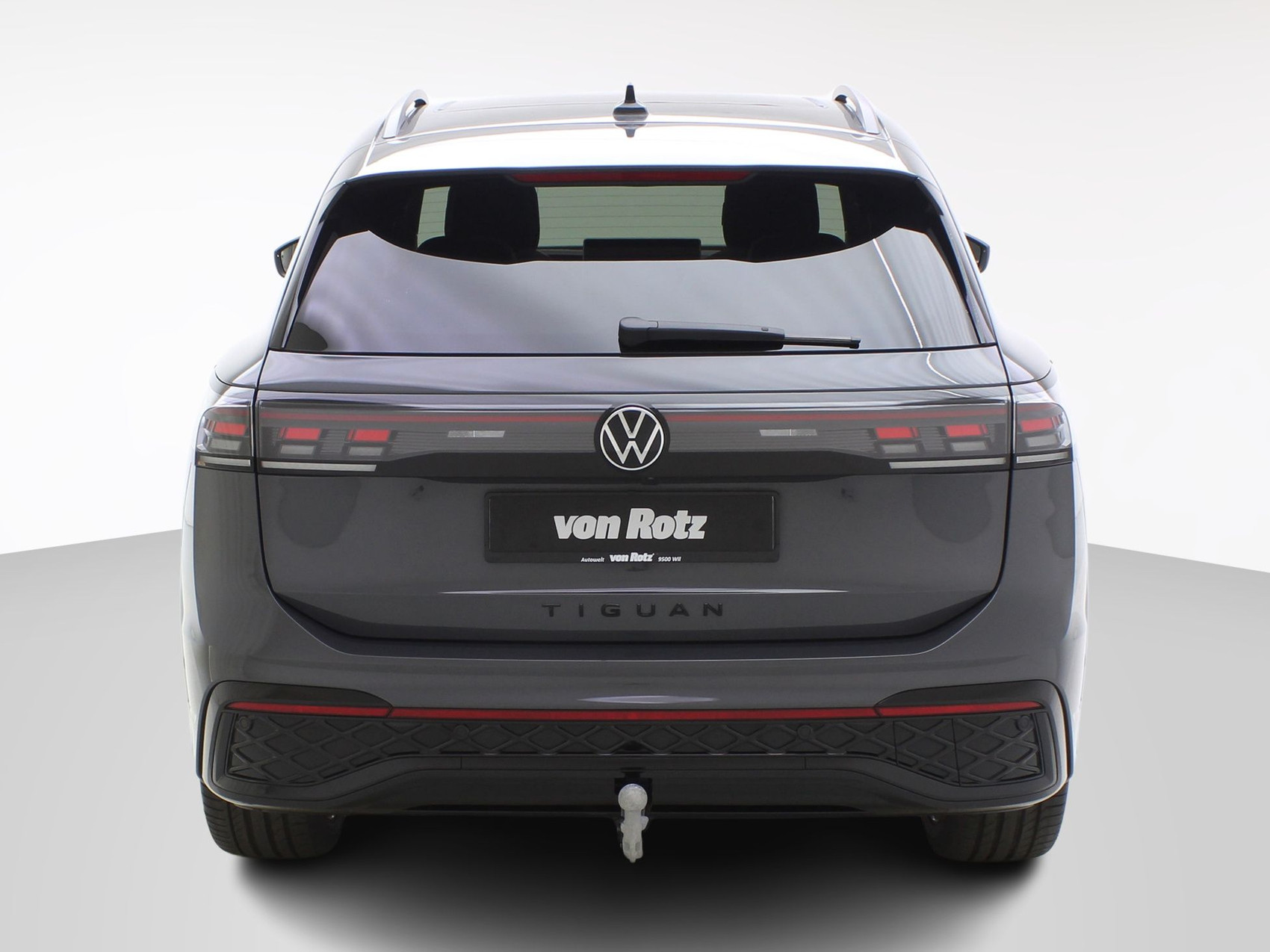 VW Tiguan 2.0 TDI DSG R-Line Black Style 4Motion **Leder/Massage/AHK/uvm**