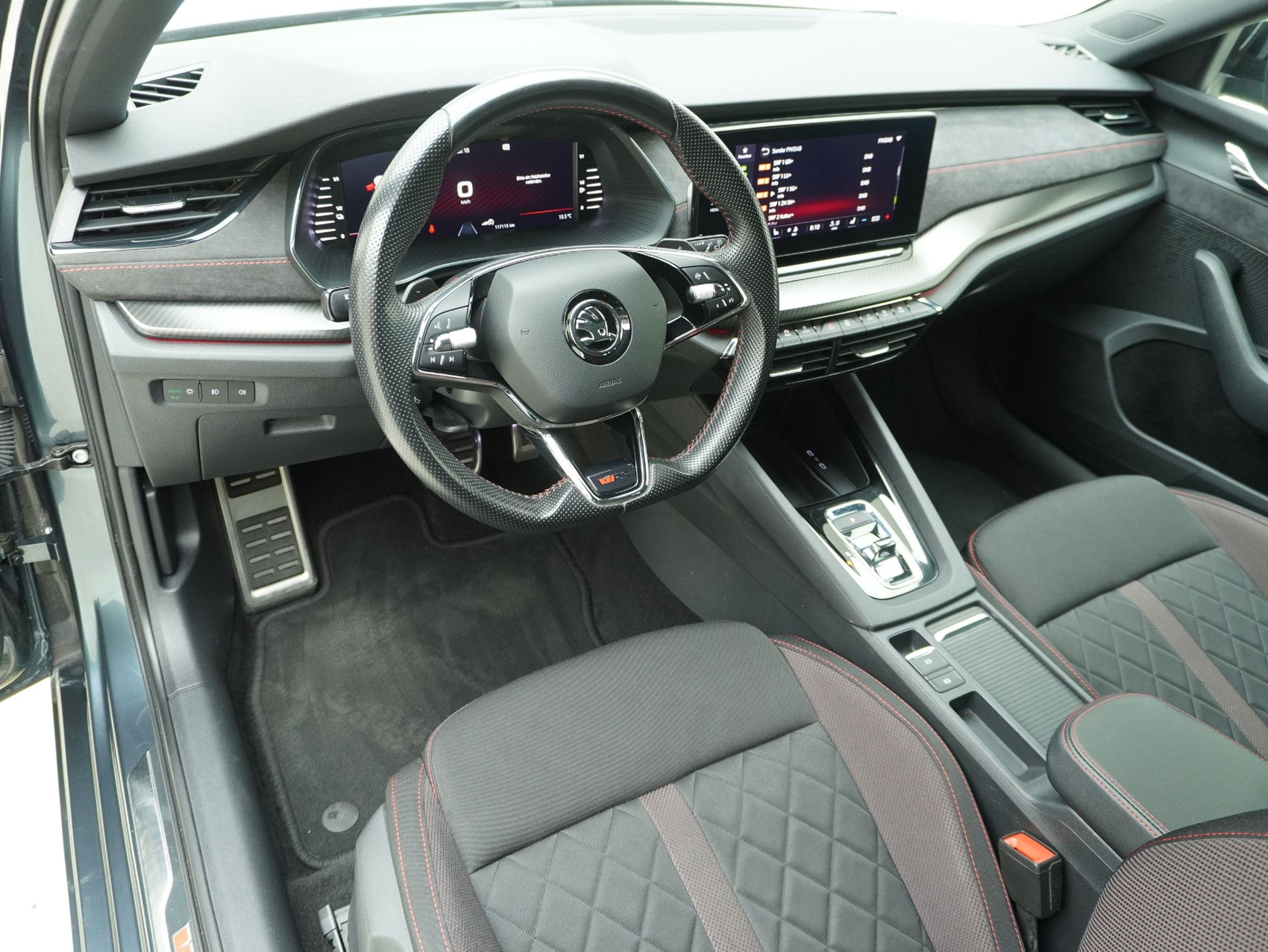 SKODA Octavia Combi 1.4 TSI DSG PHEV RS