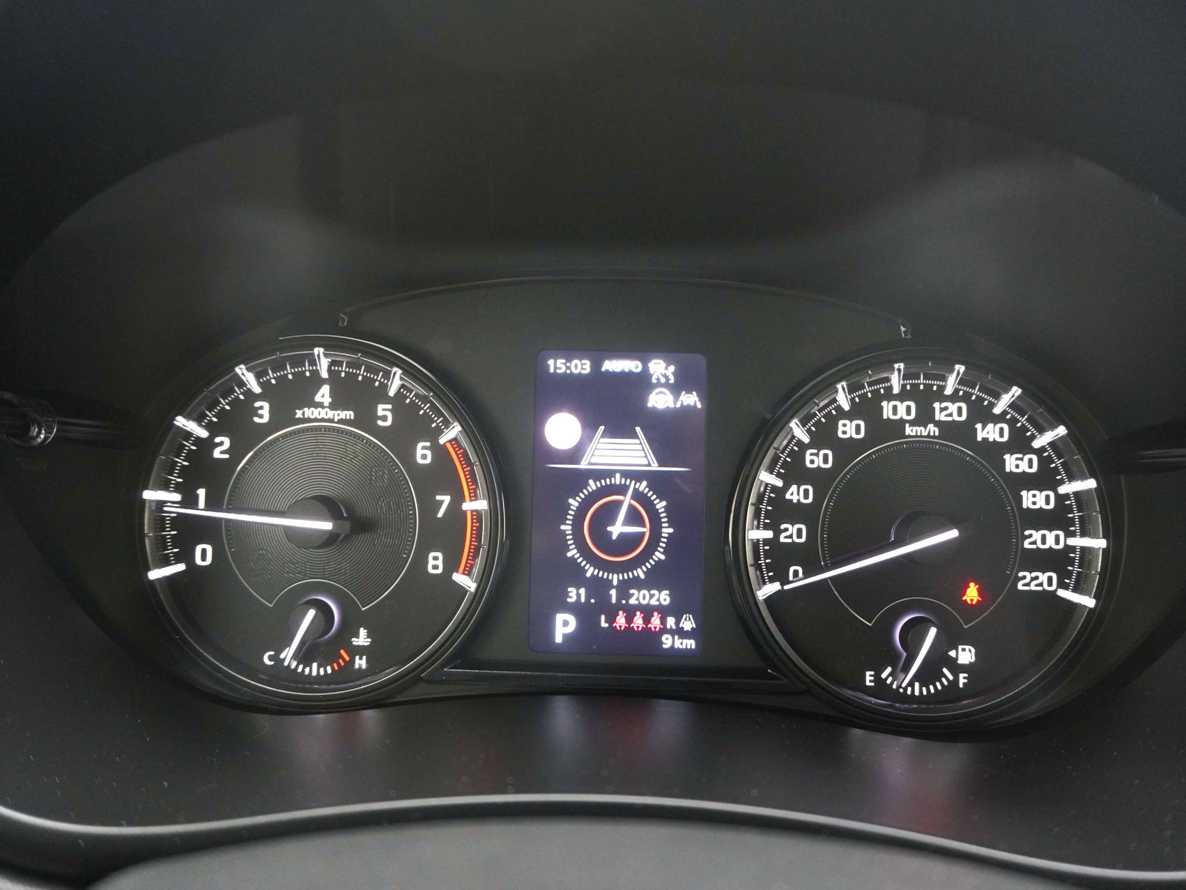 SUZUKI S-Cross 1.4 T Sakura Top Hybrid 4×4
