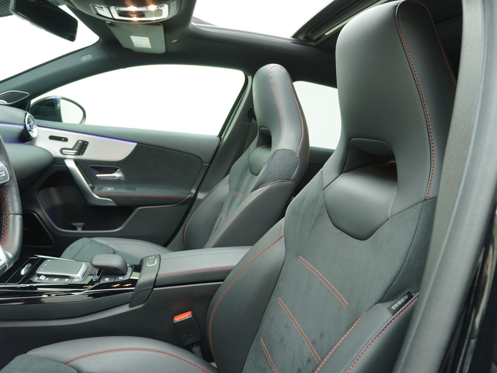 MERCEDES-BENZ A-Klasse A 35 AMG 4matic