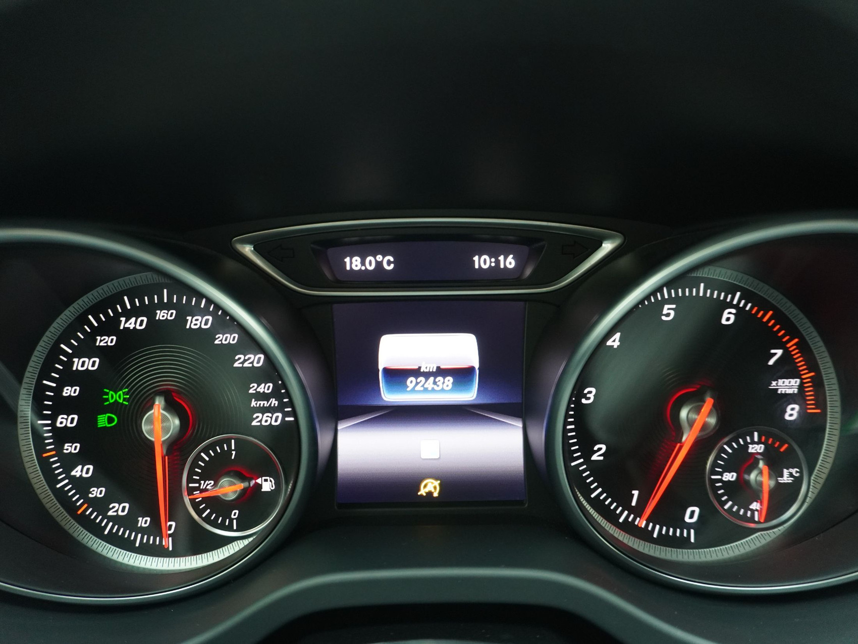 MERCEDES-BENZ CLA-Klasse CLA 200 Night Star Shooting Brake