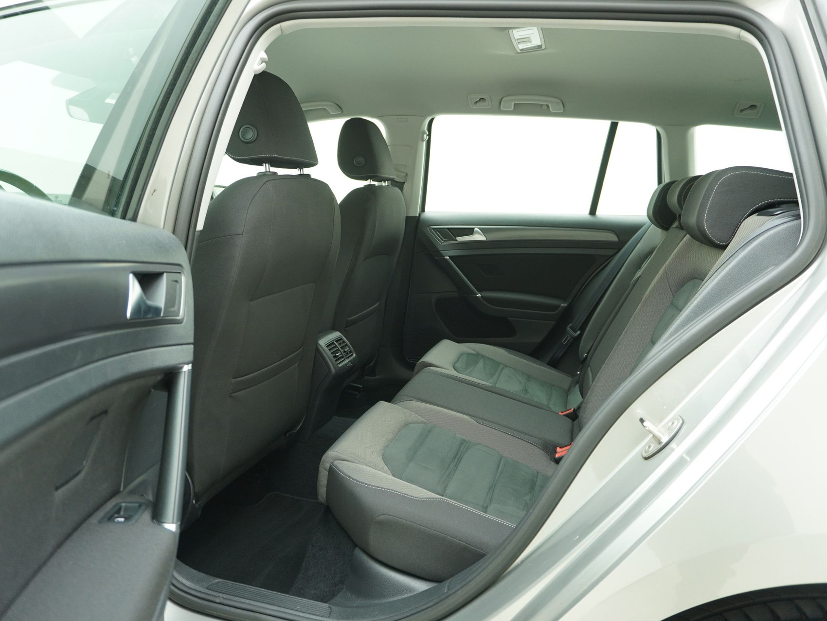 VW Golf 7 Variant 1.4 TSI DSG Comfortline