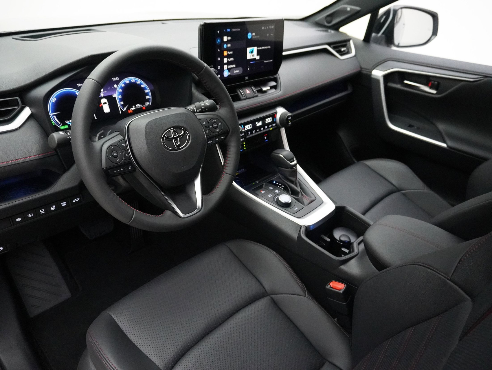 TOYOTA RAV4 2.5 Plug-In-Hybrid Platinum ** inkl. Panorama Roof  **