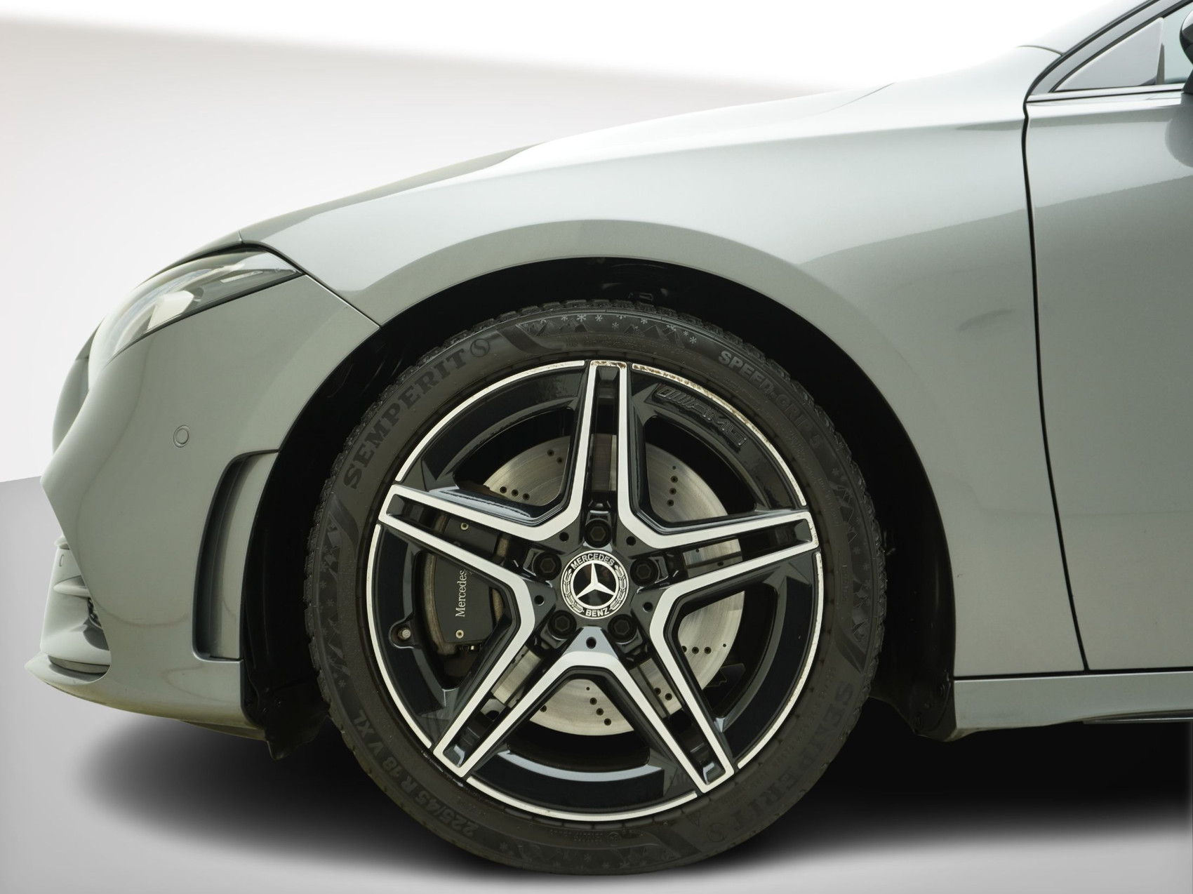 MERCEDES-BENZ A-Klasse A 250 AMG Line