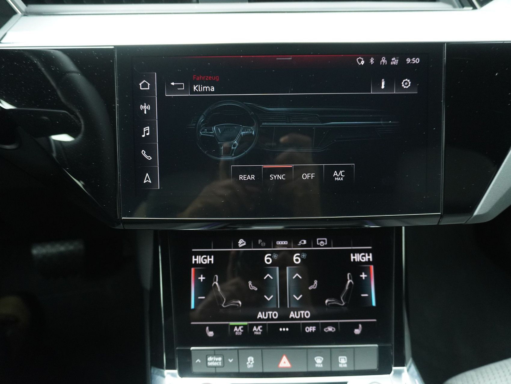 AUDI e-tron S quattro