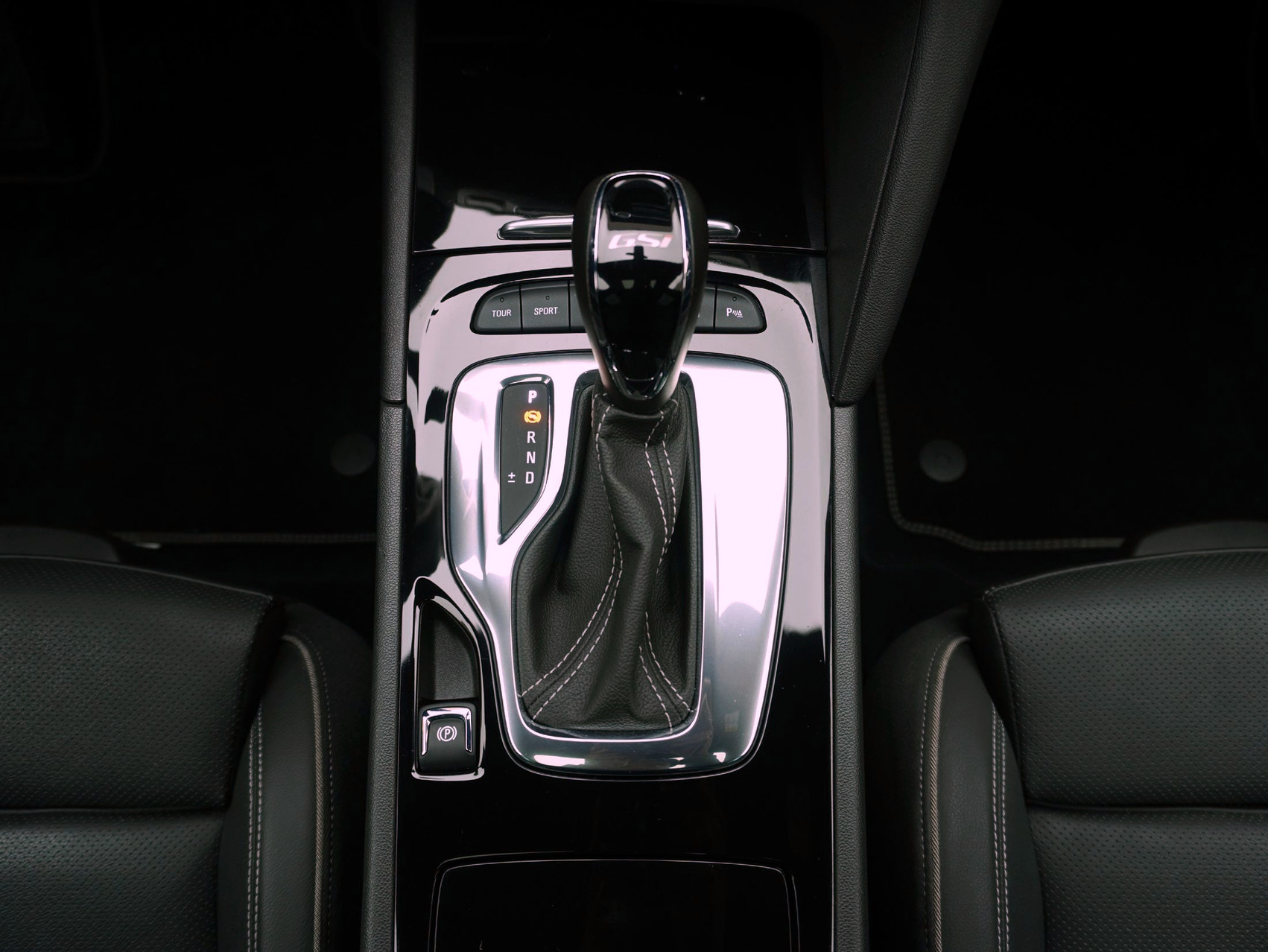 OPEL Insignia Sports Tourer 2.0 T GSi AWD