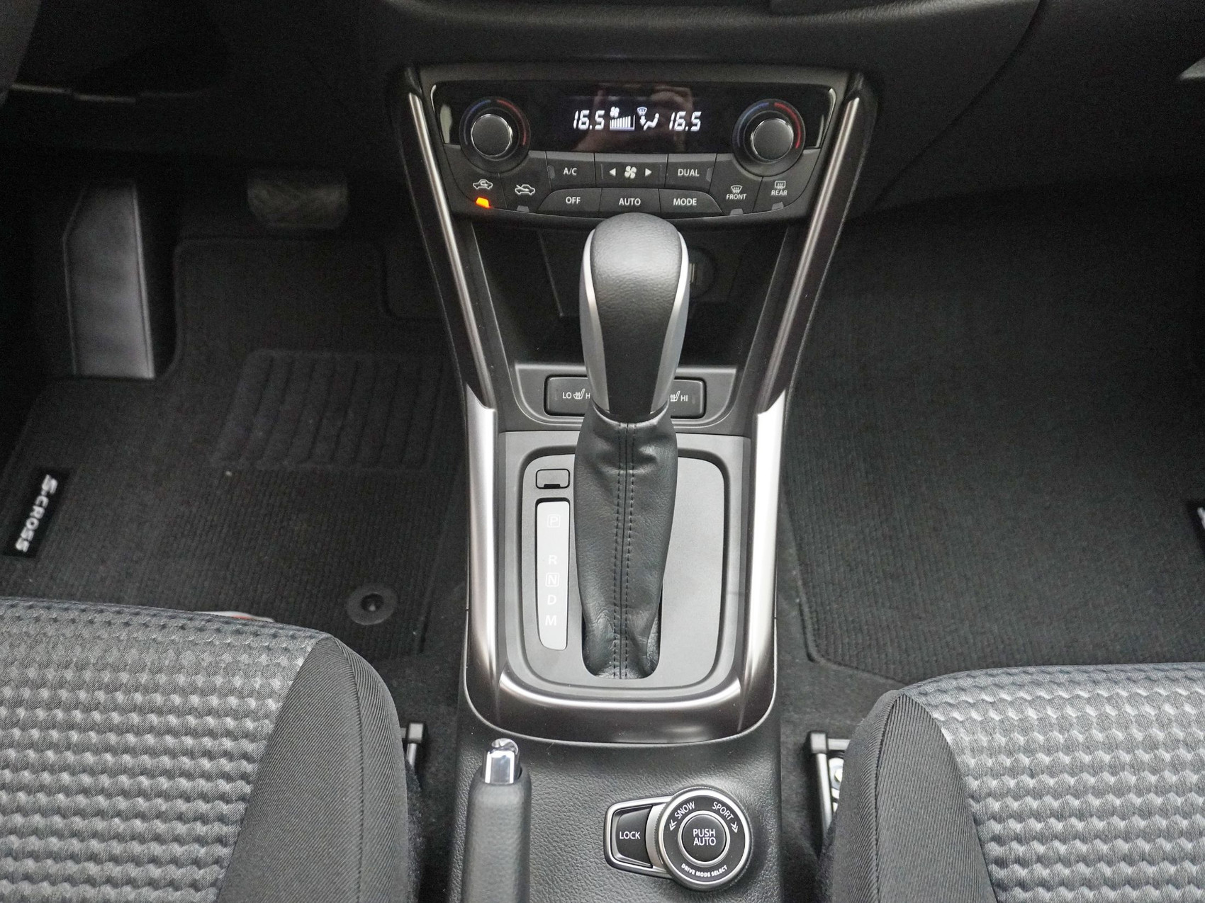SUZUKI S-Cross 1.4 T Compact+ Hybrid 4×4