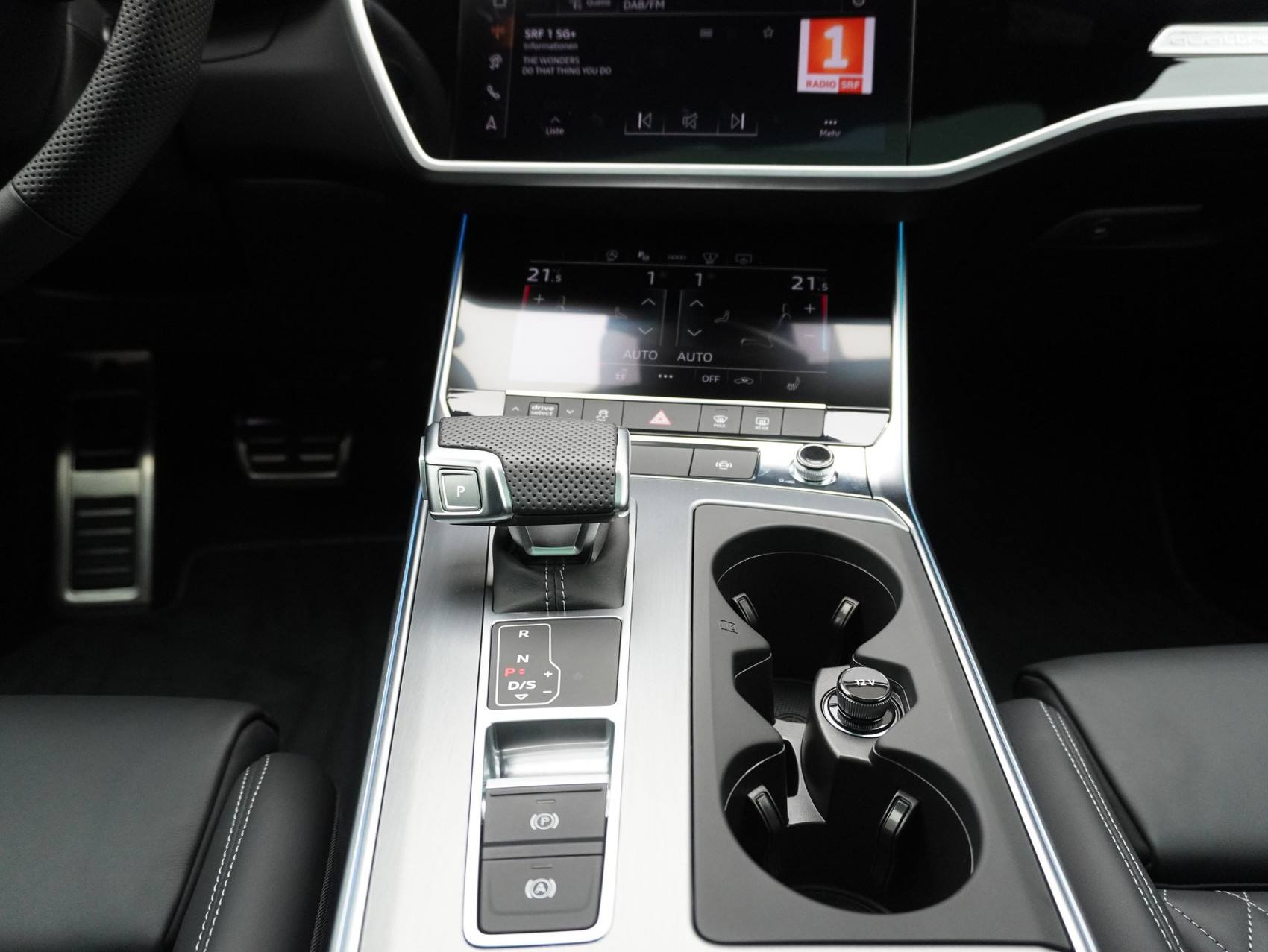 AUDI S6 Avant 3.0 V6 TDI quattro T-Tronic **Werksgarantie bis 11/2029SoftClose/Hinterradlenkung/S-Sitze**