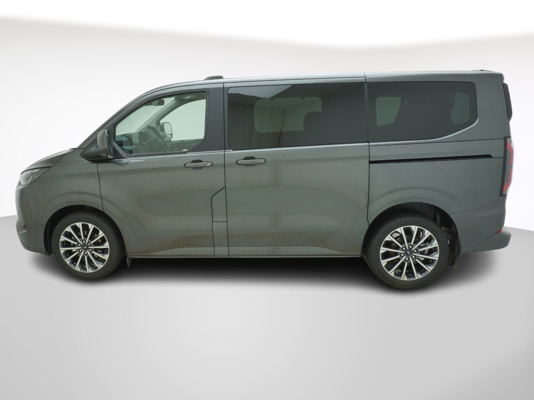 FORD Tourneo Custom 320 L1 2.0 TDCI 4×4 Titanium X