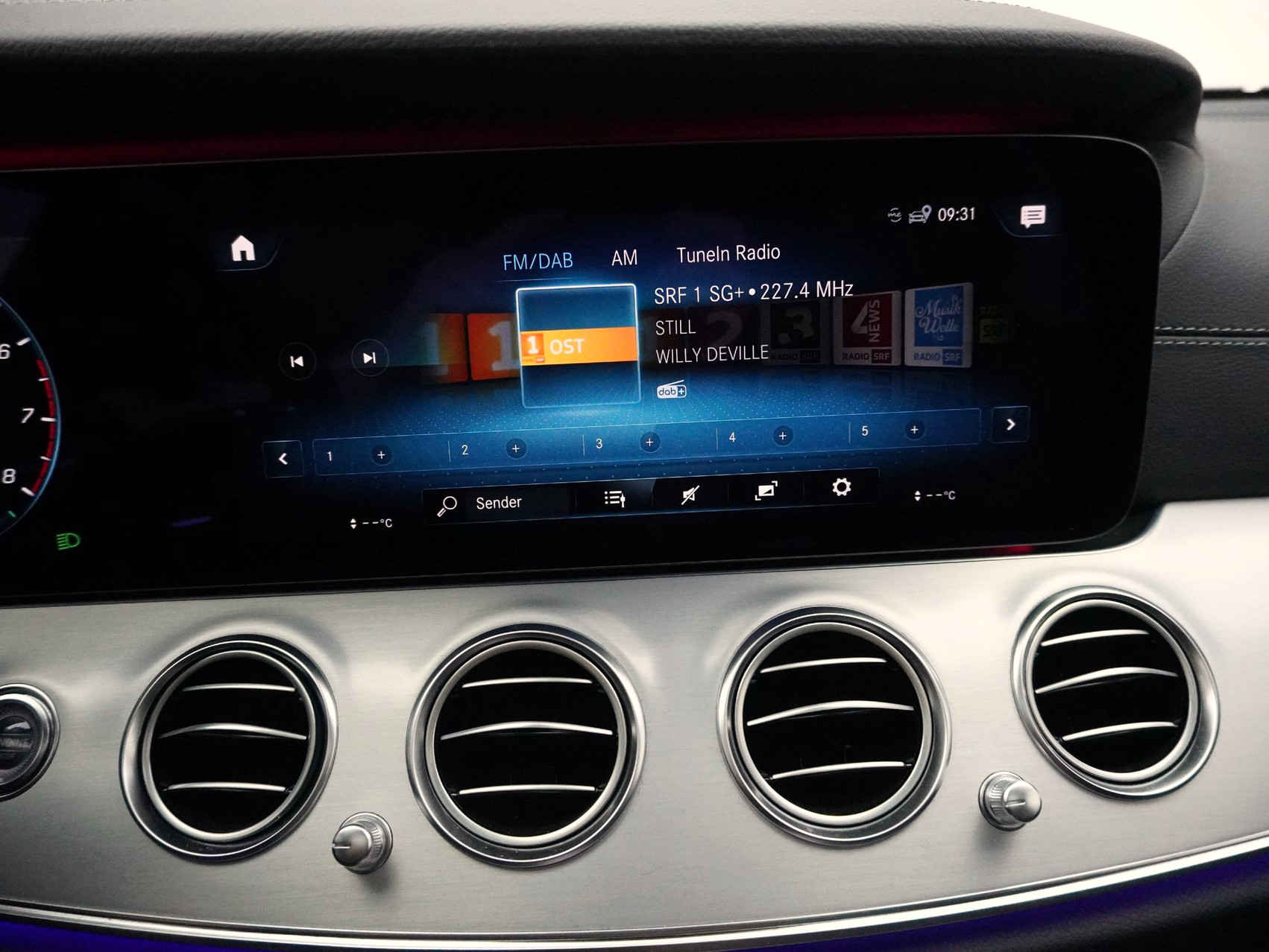 MERCEDES-BENZ E-Klasse E 450 AMG Line 4matic Kombi