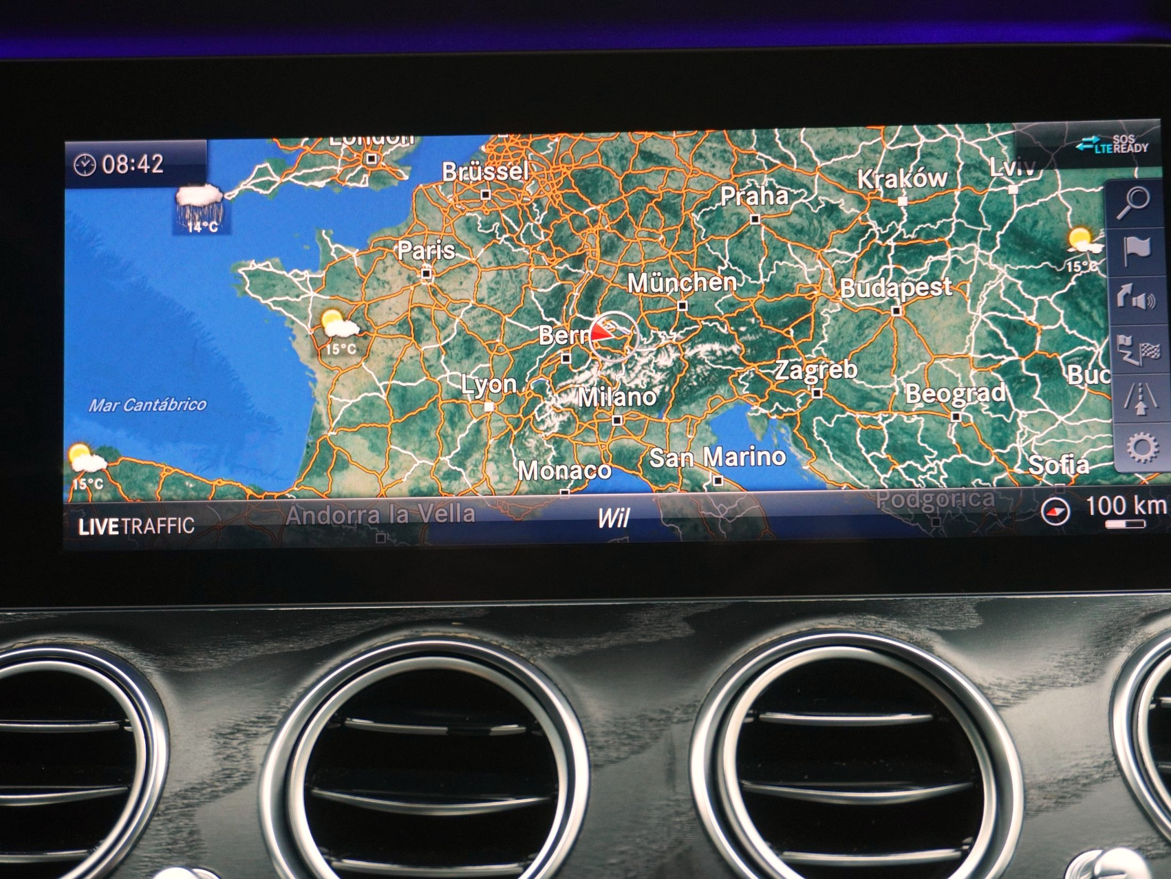 MERCEDES-BENZ E-Klasse E 450 AMG Line 4matic