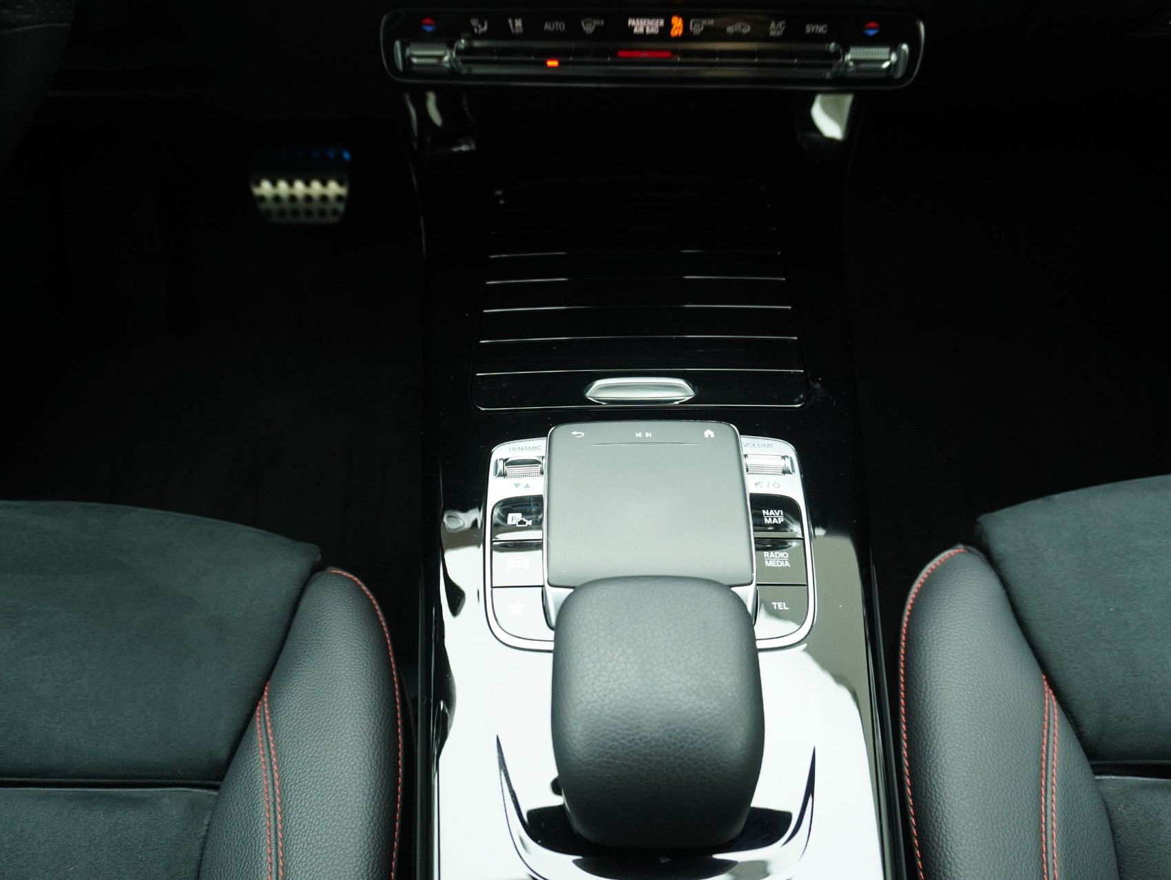 MERCEDES-BENZ A-Klasse A 200 AMG Line **MSI bis 2028**