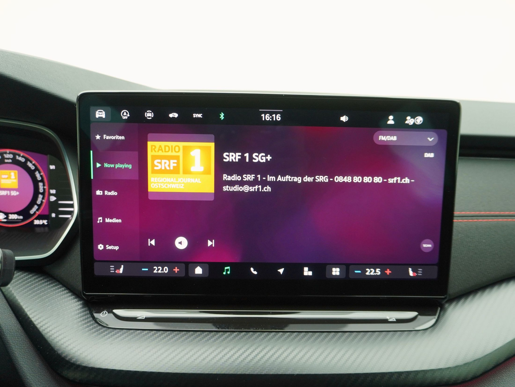 SKODA Octavia Combi 2.0 TSI DSG RS