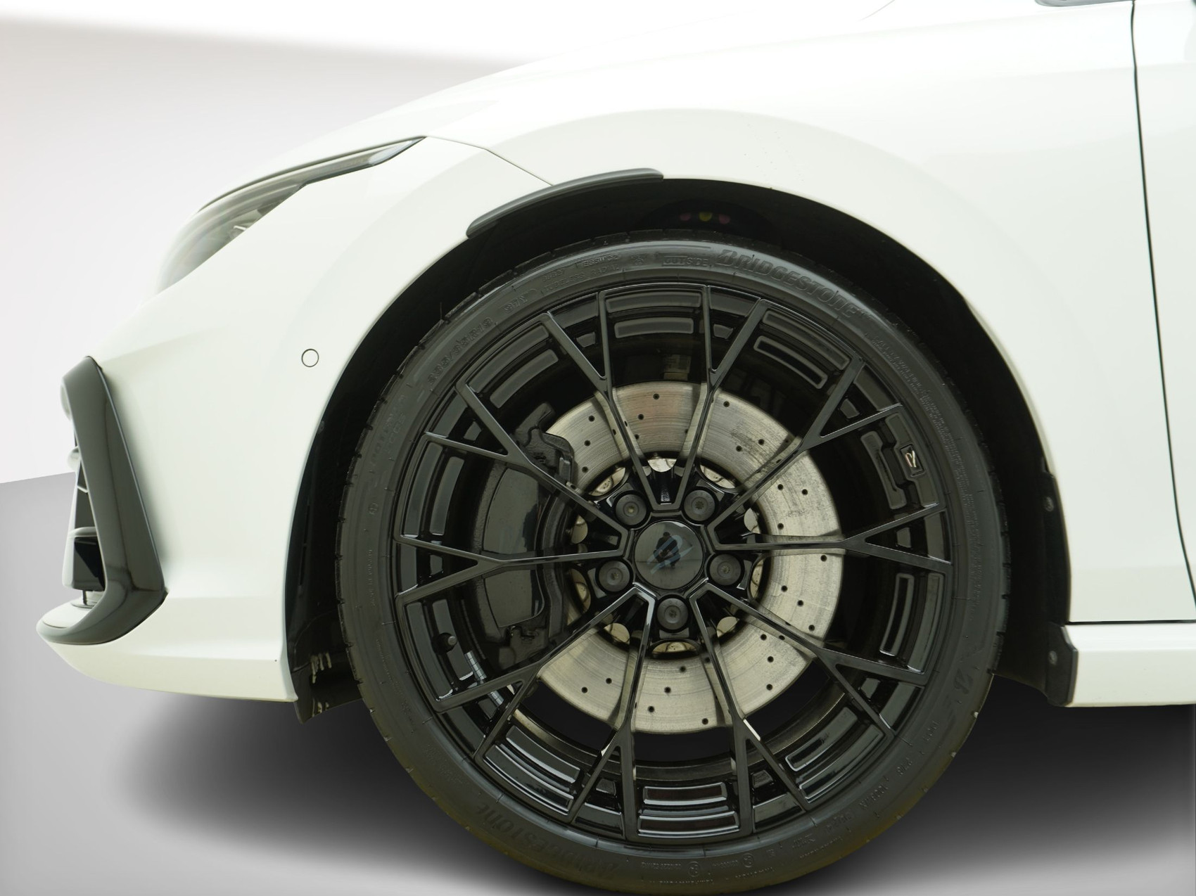 VW Golf 8.5 2.0 TSI DSG R Black Edition 4Motion (2025)