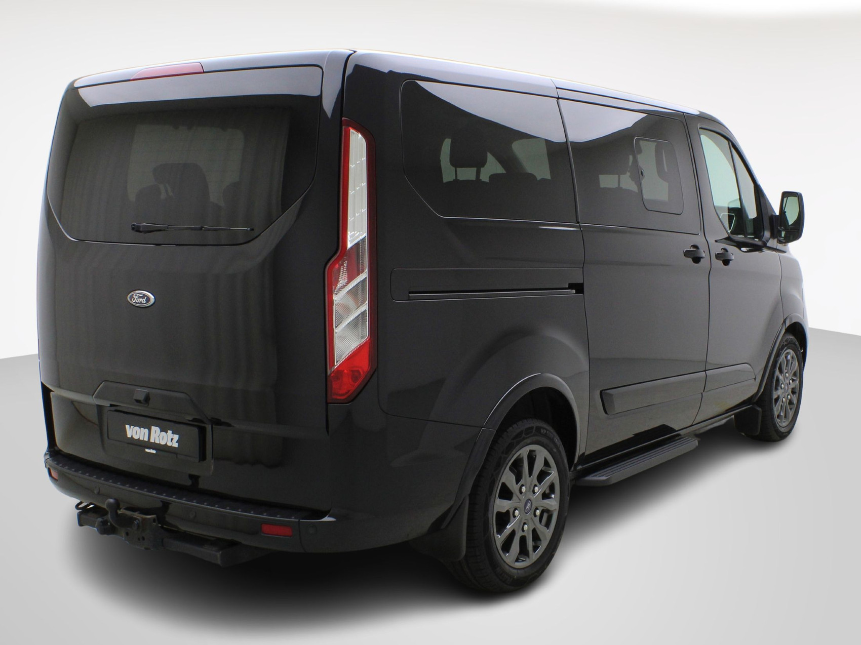 FORD Tourneo C Bus 320 L1 2.0 TDCi Titanium X