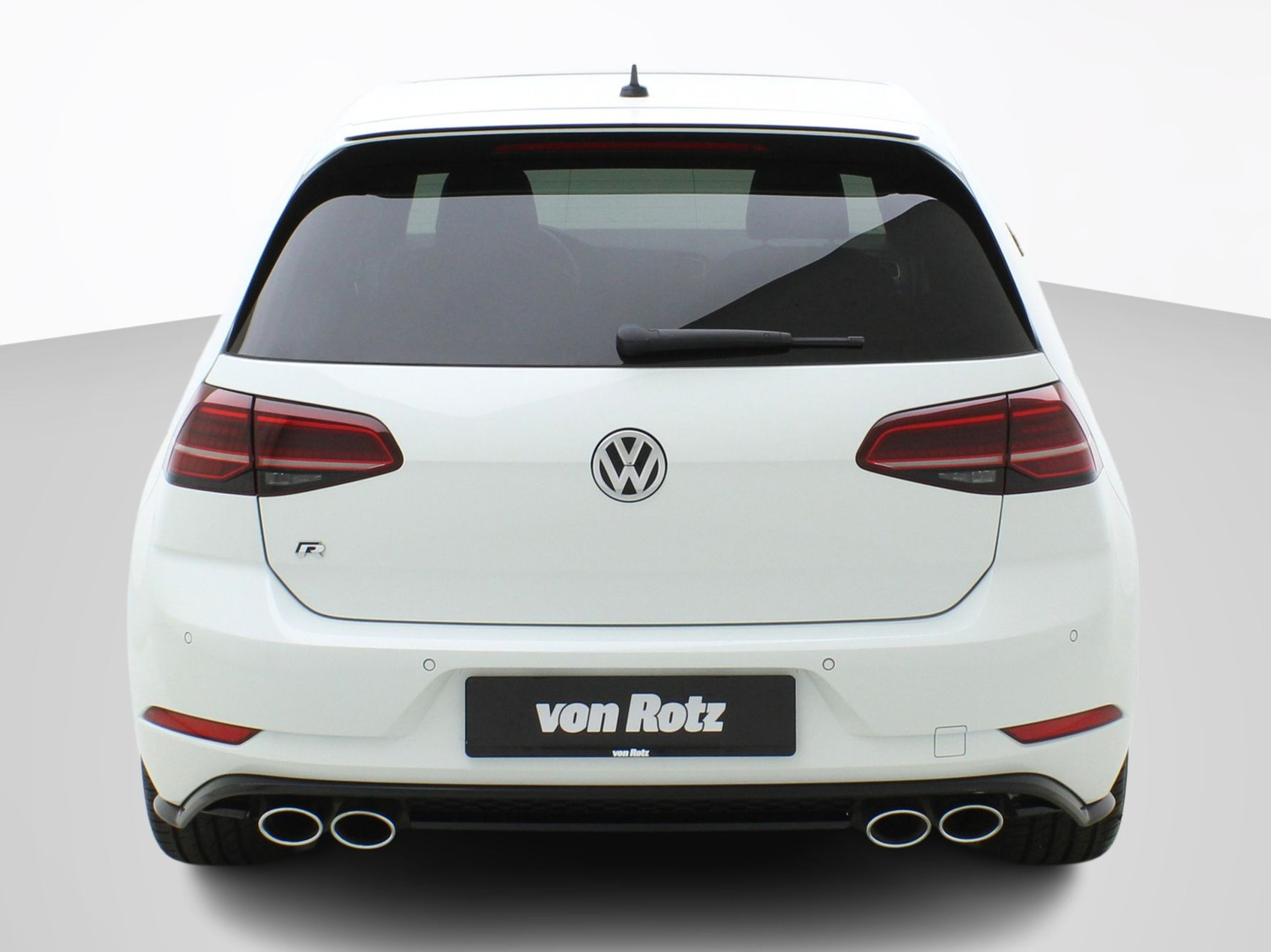 VW Golf 7 2.0 TSI DSG R 4Motion