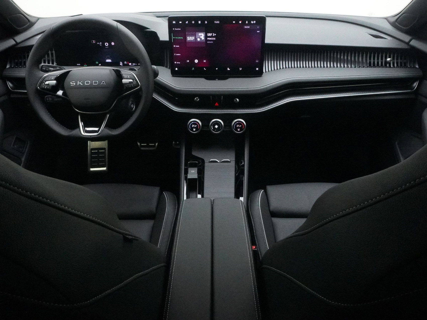 SKODA Superb 1.5 TSI Plug-in-Hybrid Sportline DSG