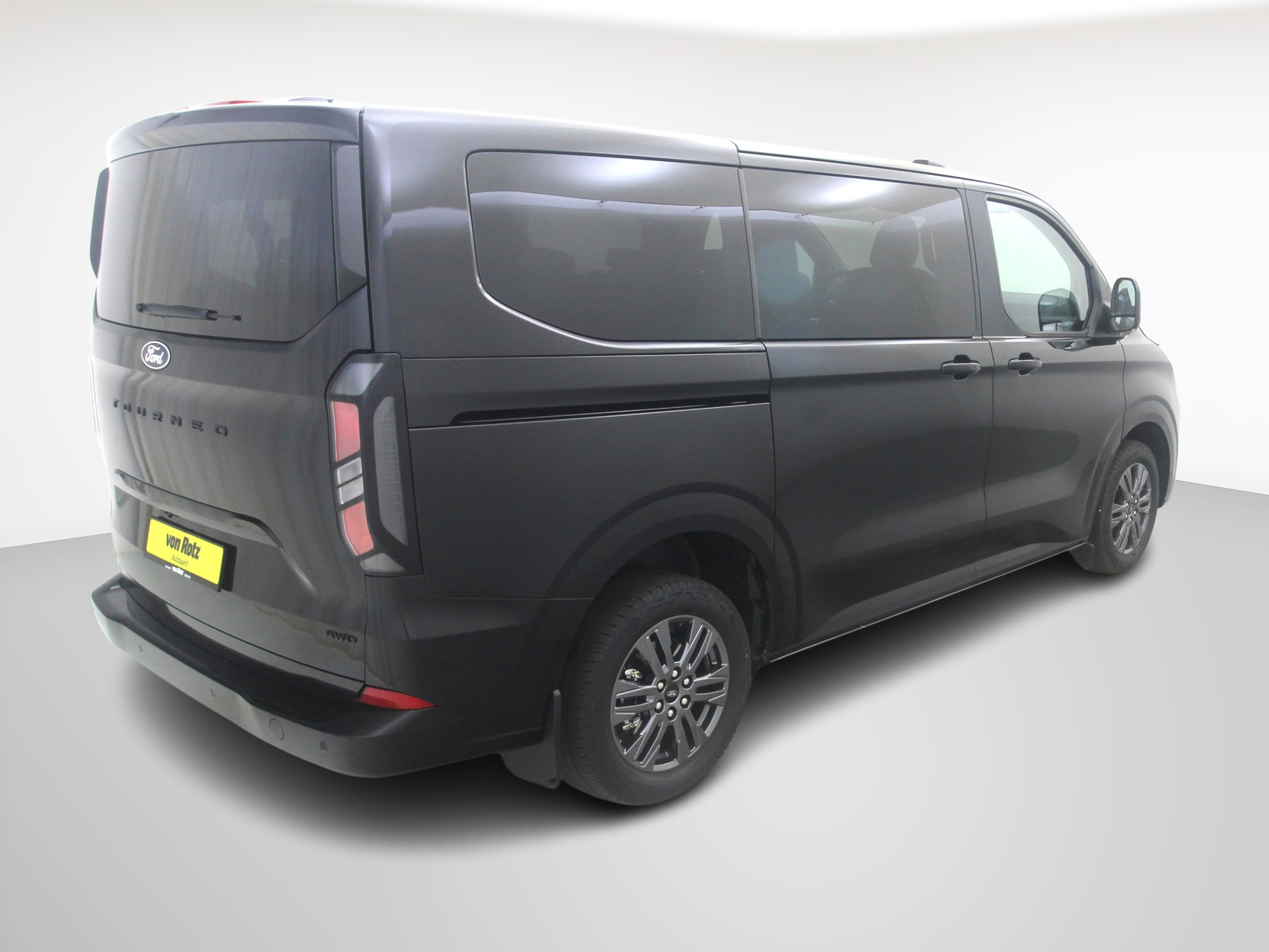 FORD Tourneo Custom 320 L1 2.0 TDCI 4×4 Titanium