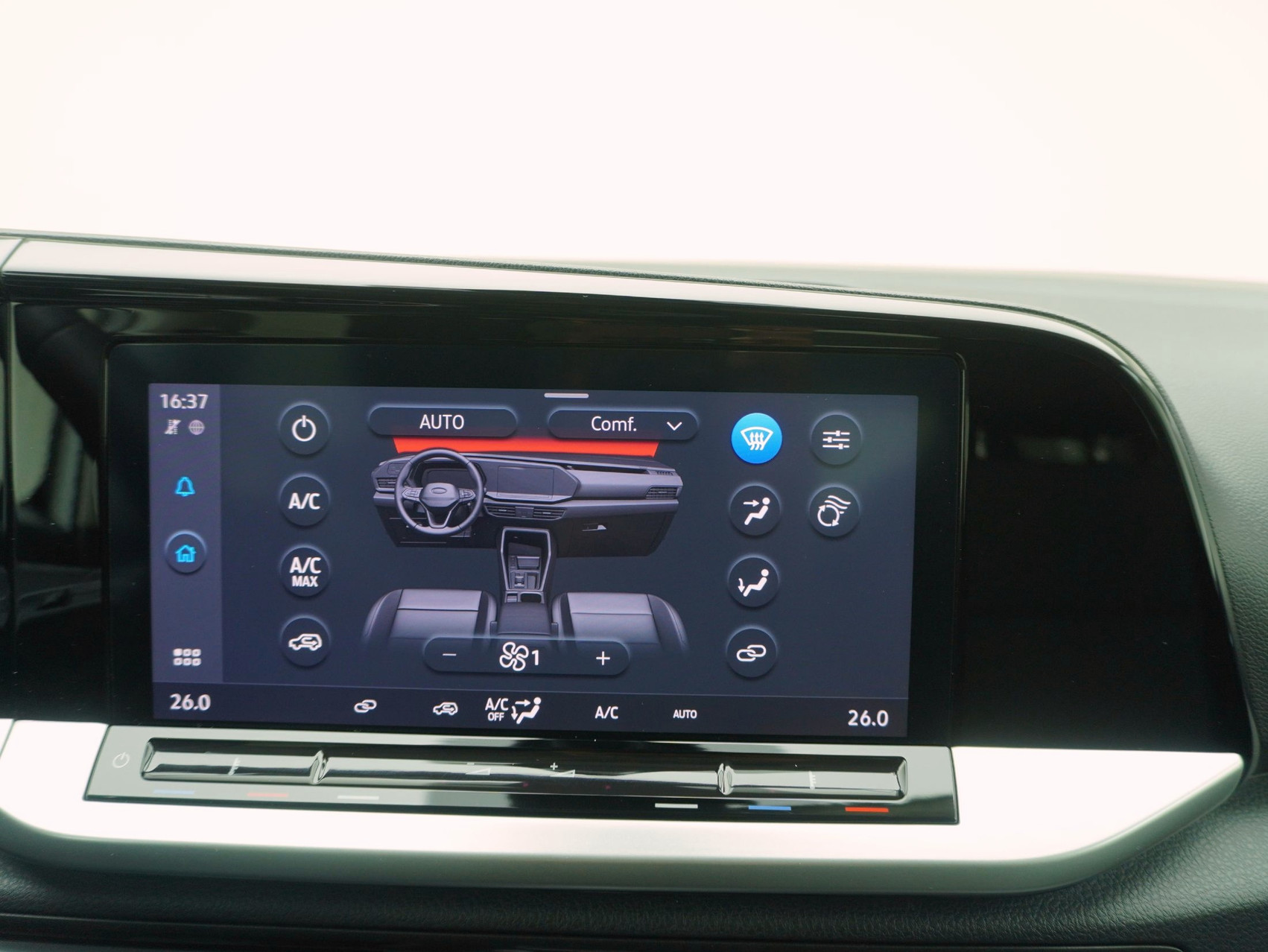 FORD Tourneo Connect Grand 2.0 EcoBlue Titanium