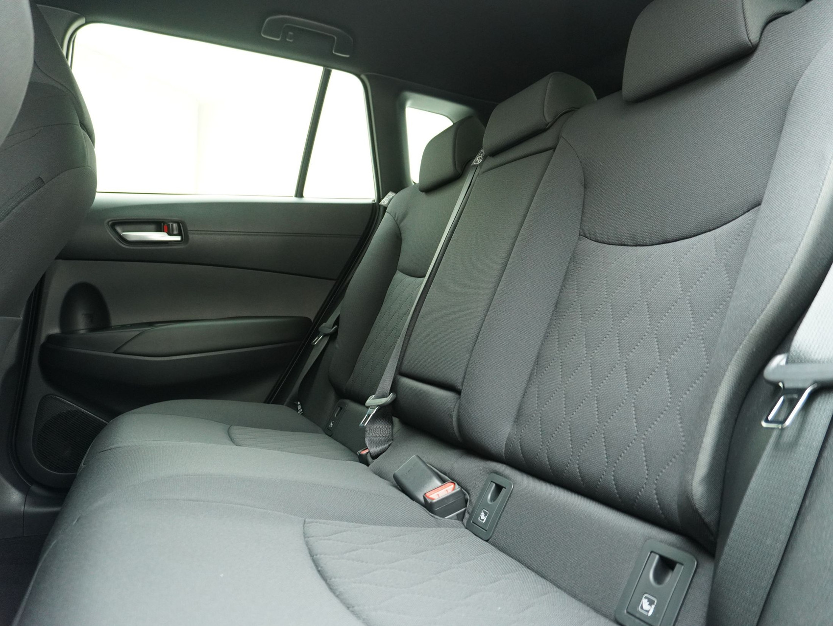 TOYOTA Corolla Cross 2.0 HSD Trend AWD-i ** 4×4 **