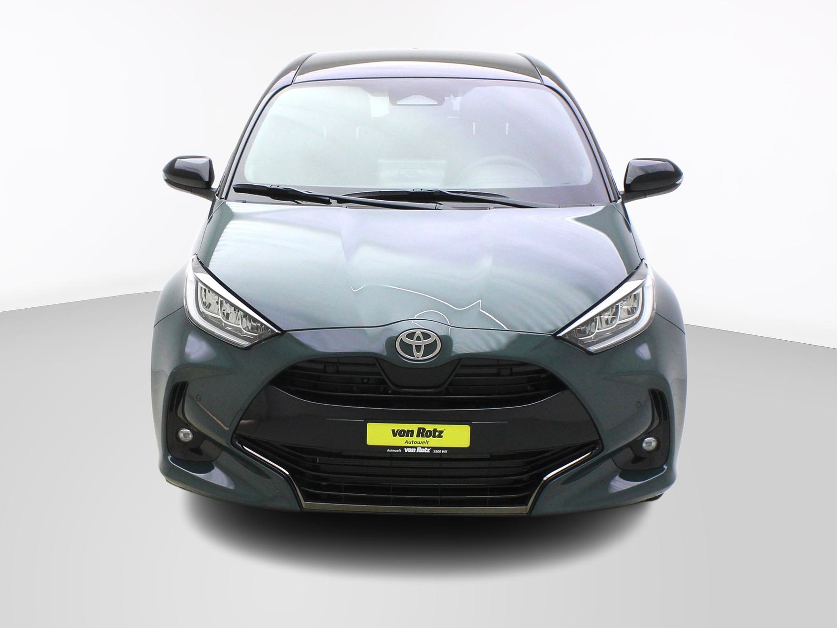 TOYOTA Yaris 1.5 VVT-i HSD Premium ** mit Glasdach **