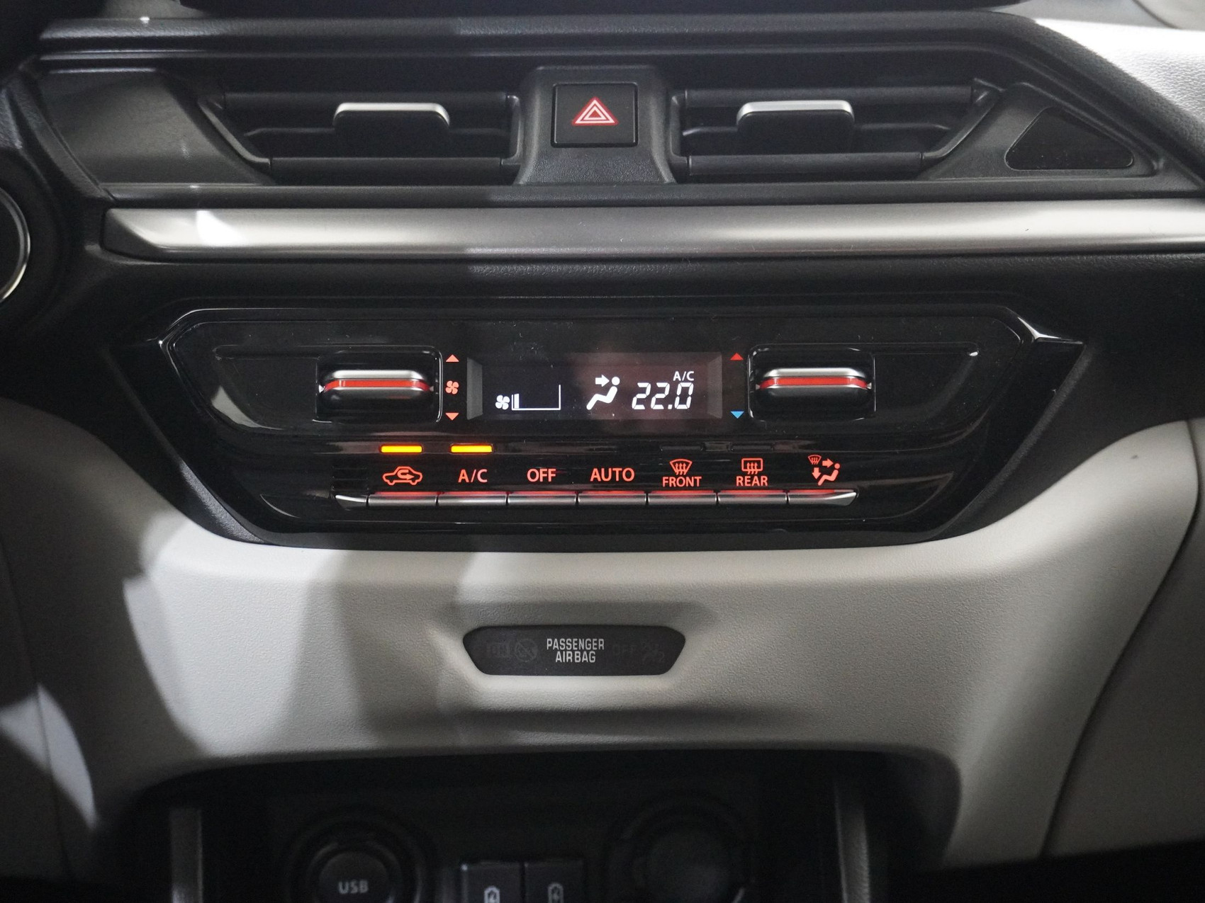 SUZUKI Swift 1.2 Tradizio Top Hybrid 4×4