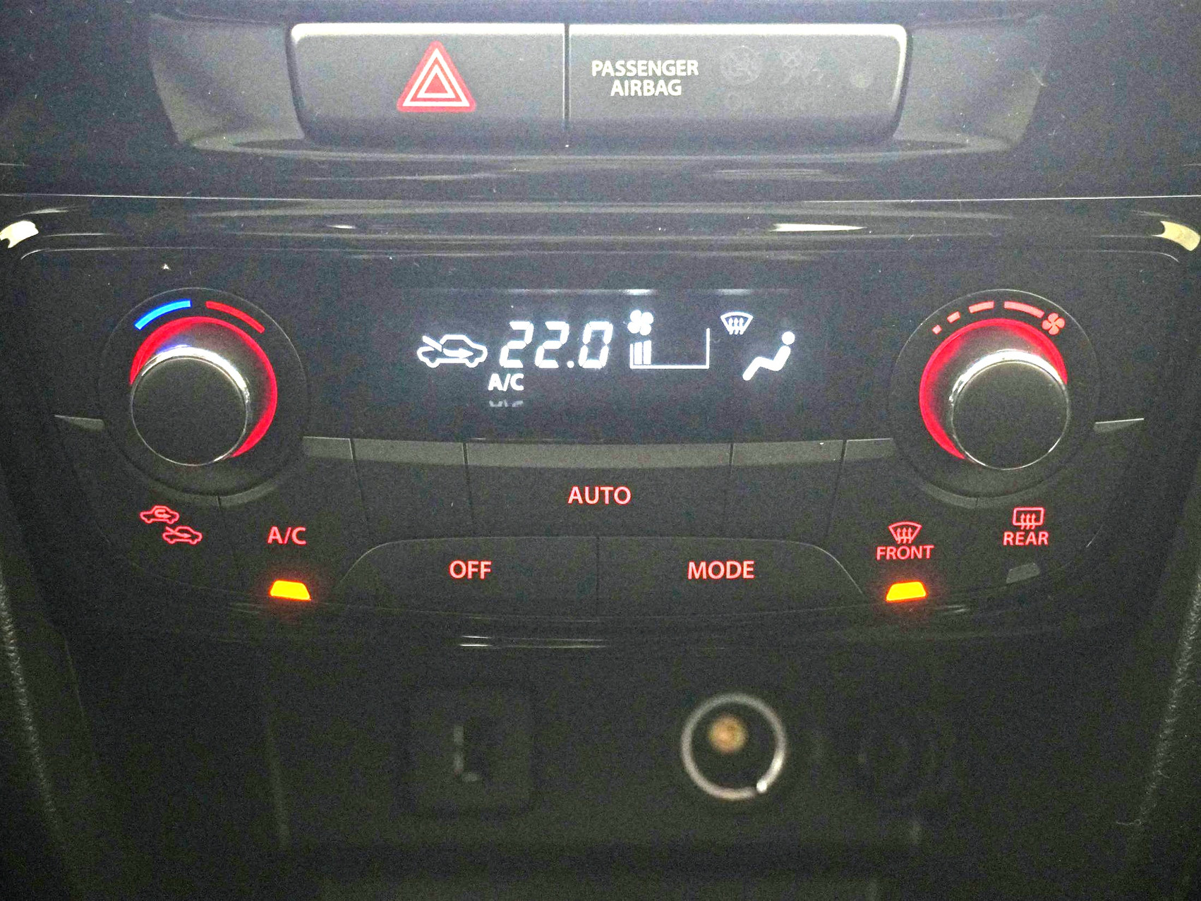 SUZUKI Vitara 1.4 T Compact Top Hybrid 4×4