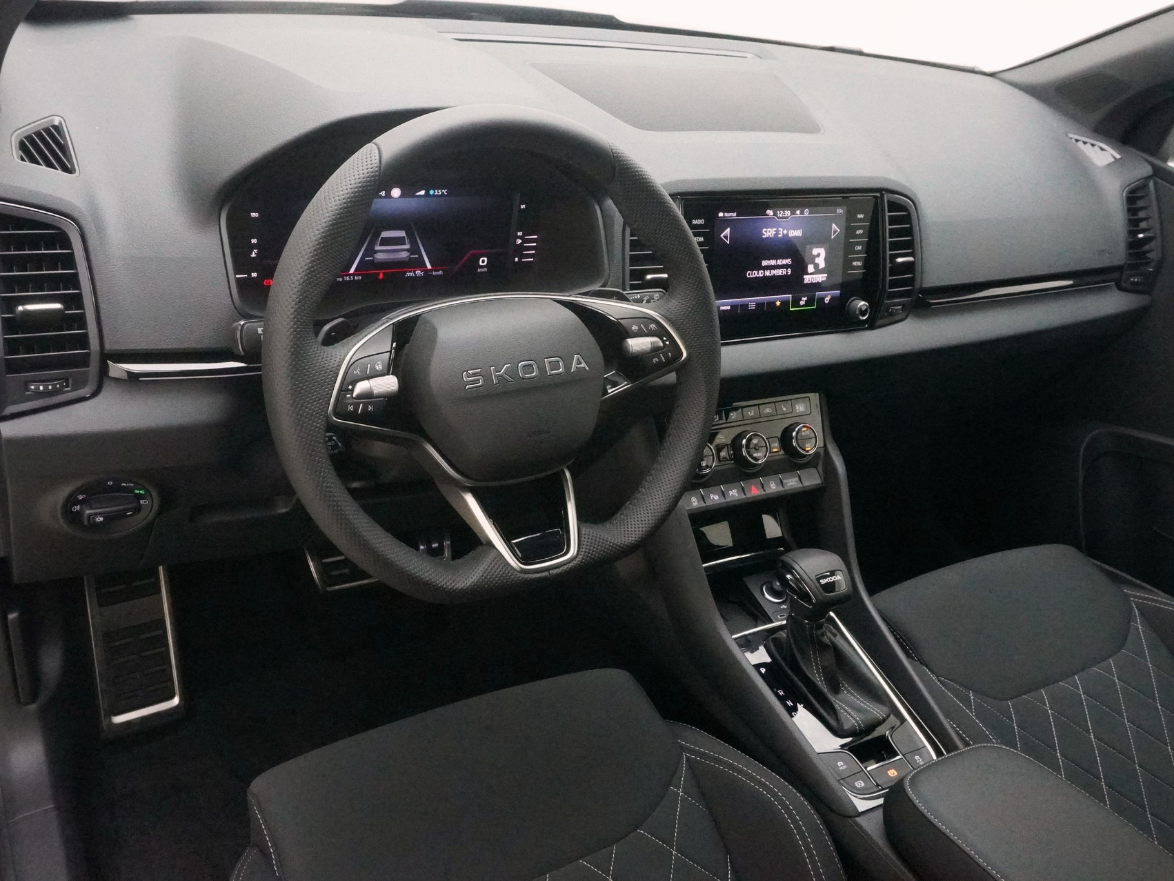 SKODA Karoq 2.0 TSI SportLine DSG 4×4