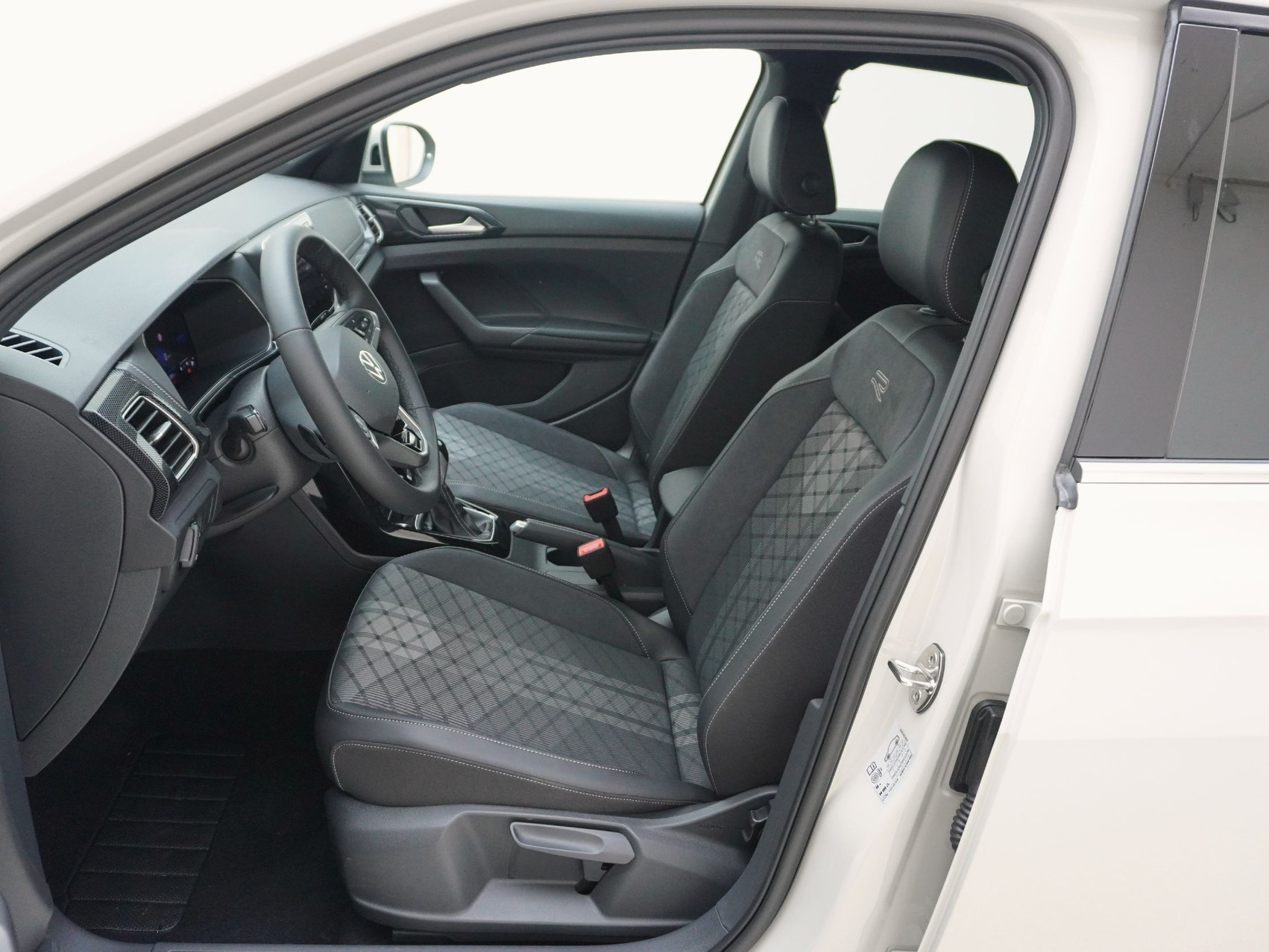 VW T-Cross 1.0 TSI R-Line DSG