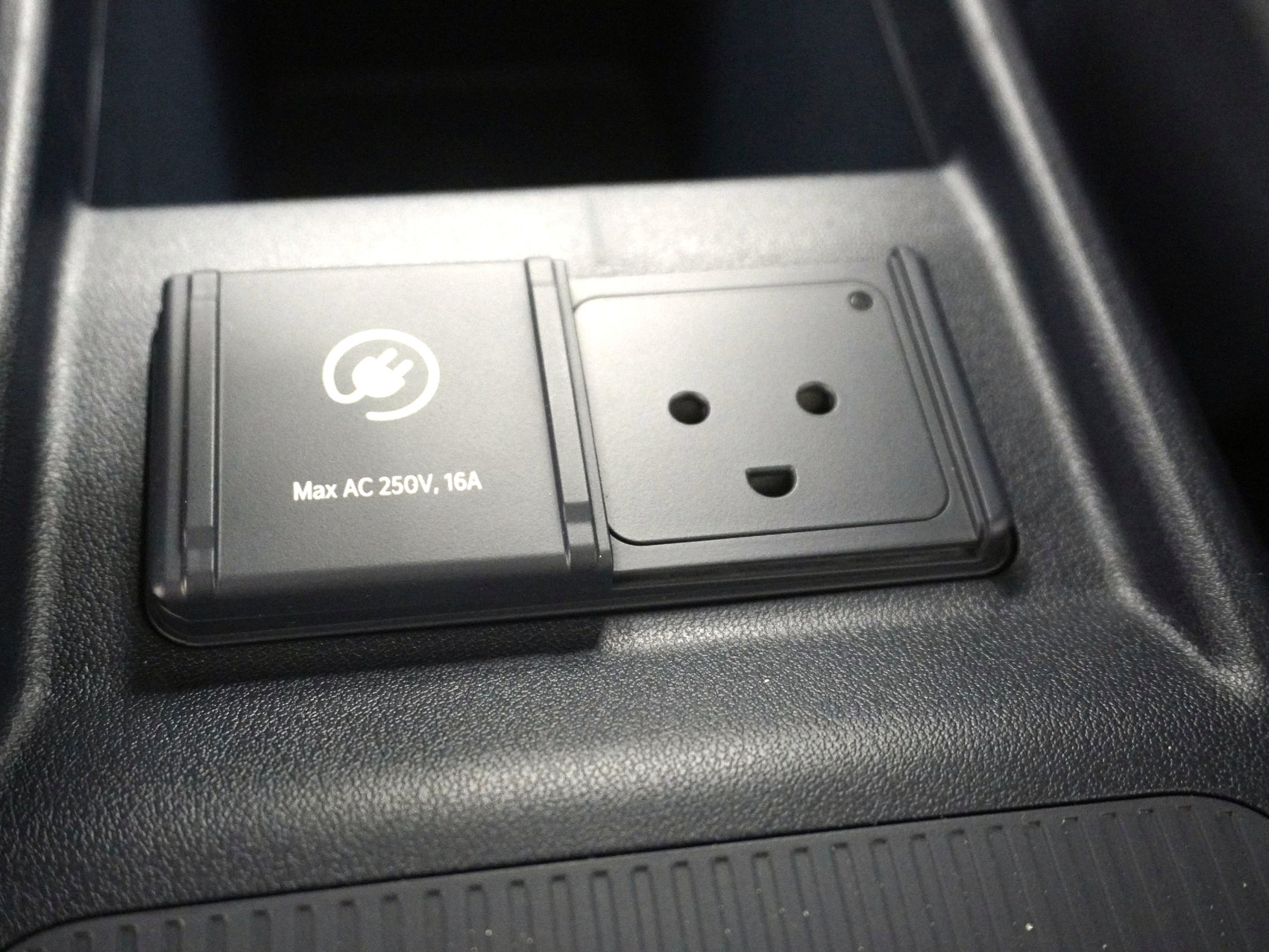 KIA PV5 Passenger 71.2 kWh Elite Plus