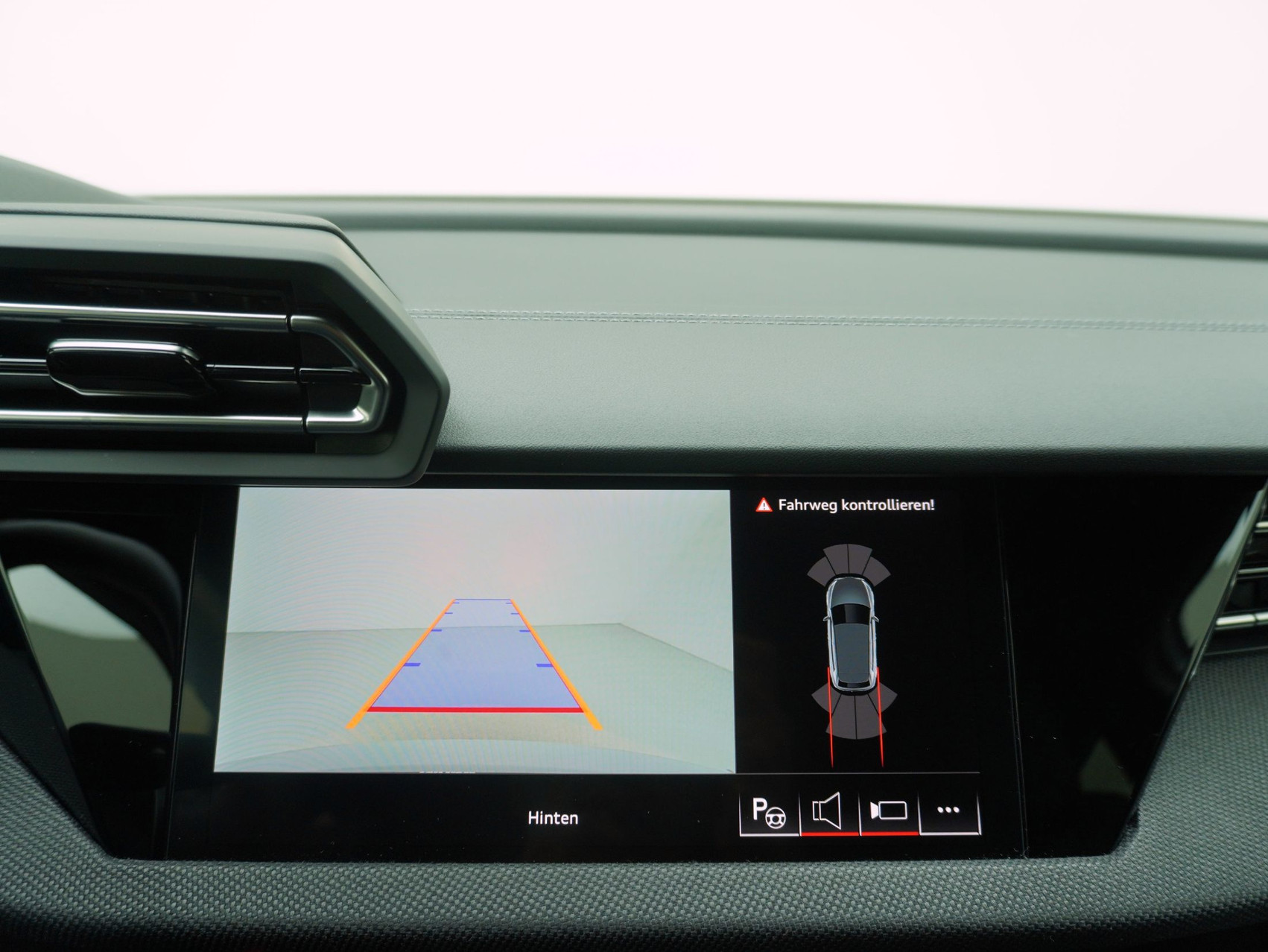 AUDI A3 Sportback 40 TFSI e S line S-Tronic **Audi Werksgarantie bis 04/2030**